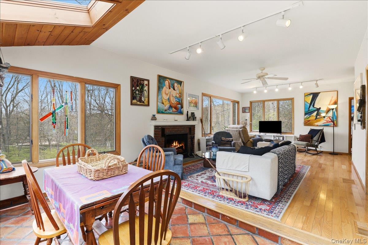 1 Branch Street – For Rent photo 3