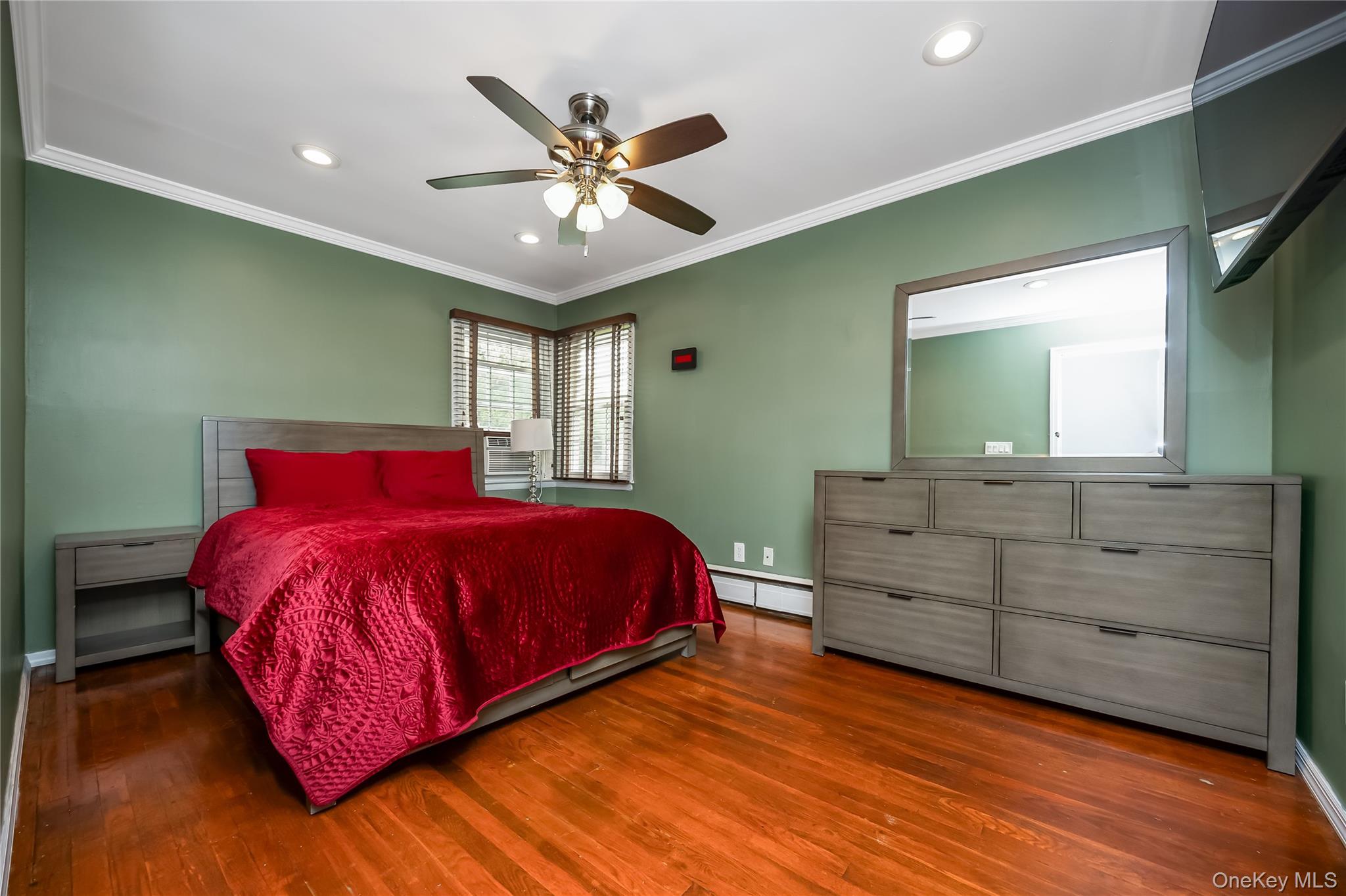 391 Bellmore Road – For Sale photo 7