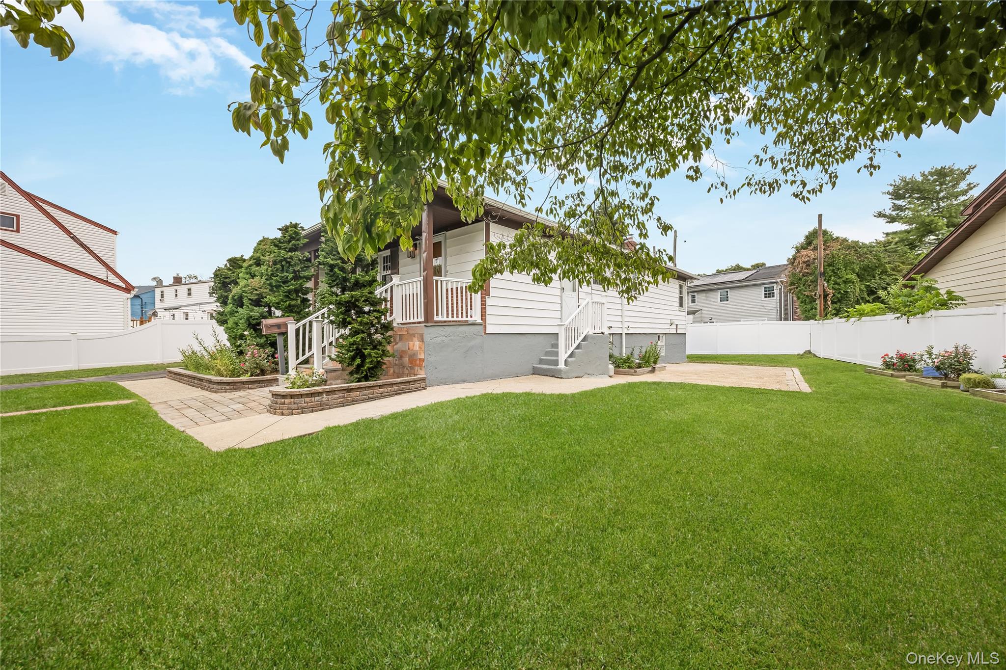 391 Bellmore Road – For Sale photo 12