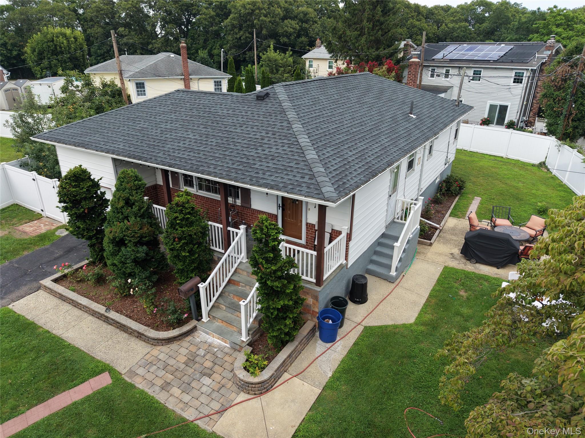 391 Bellmore Road – For Sale