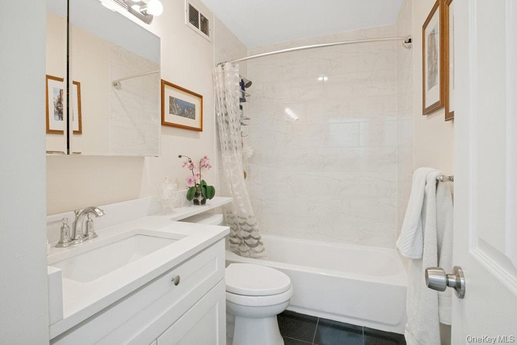 8 Waterside Close – For Sale photo 27