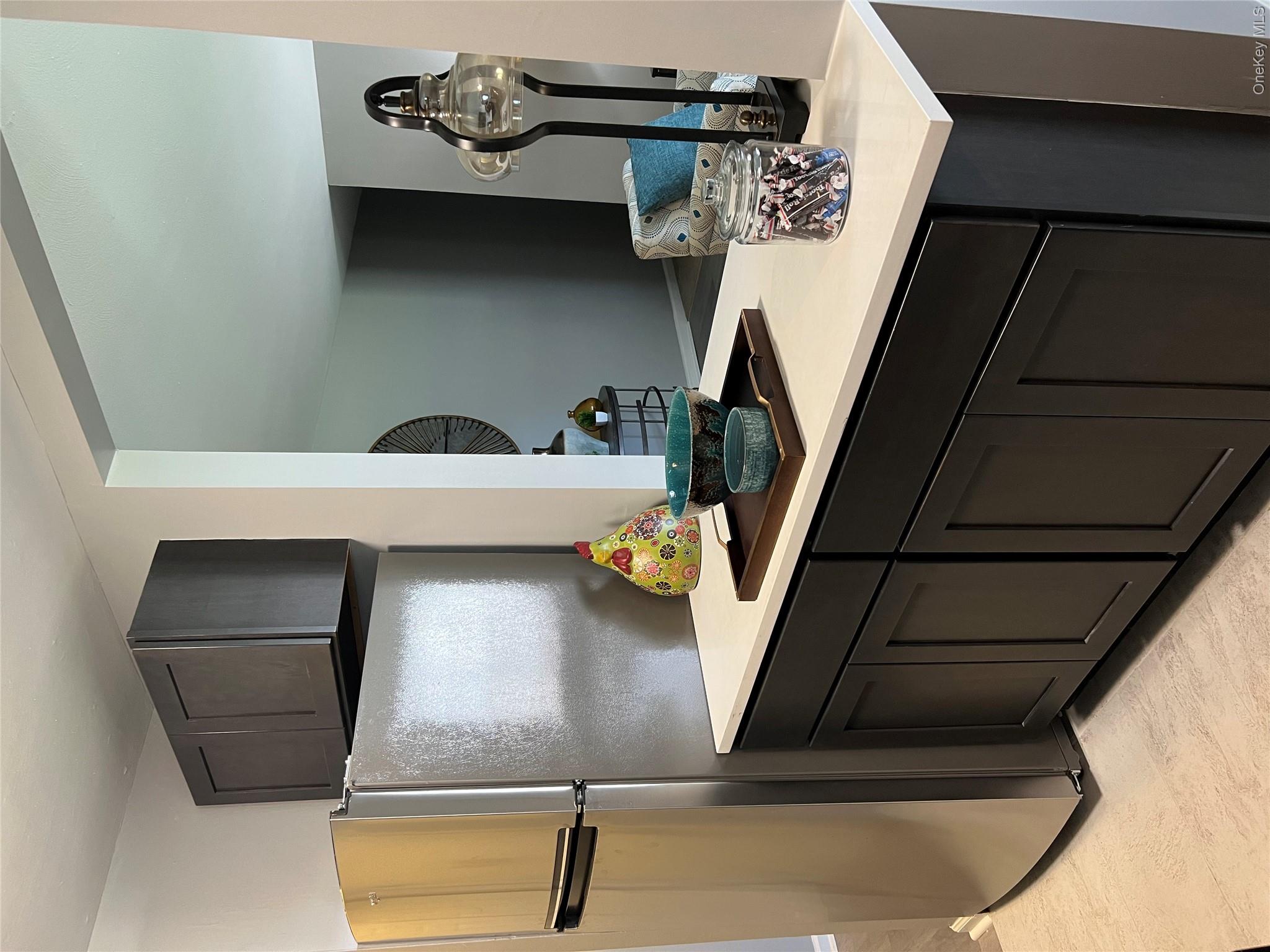 211 Hawthorne Avenue, Unit B5 photo 6