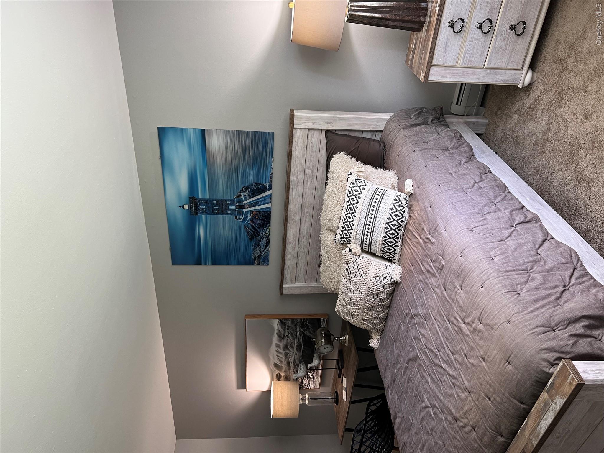 211 Hawthorne Avenue, Unit B5 photo 4