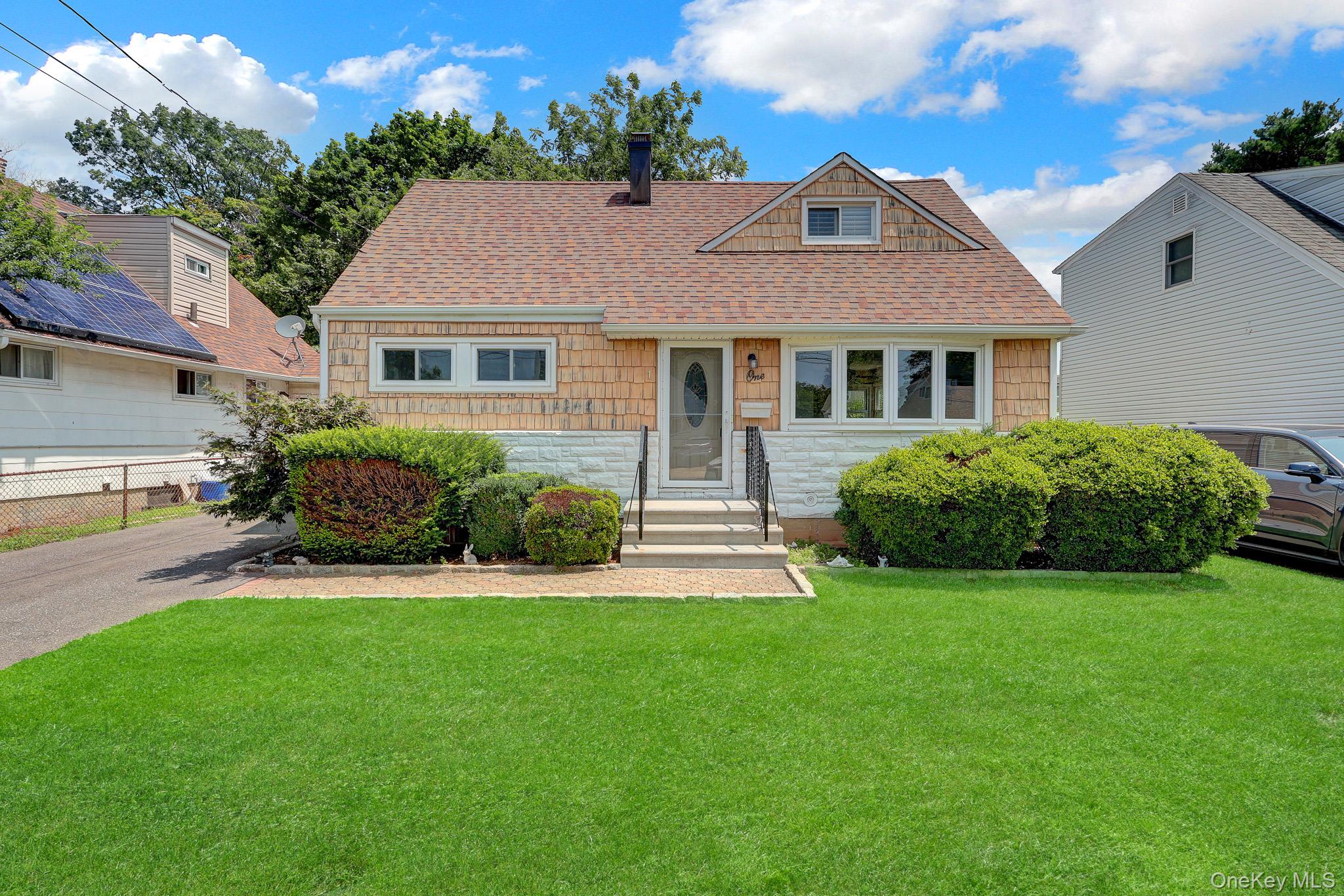 1 Prince Street – For Sale