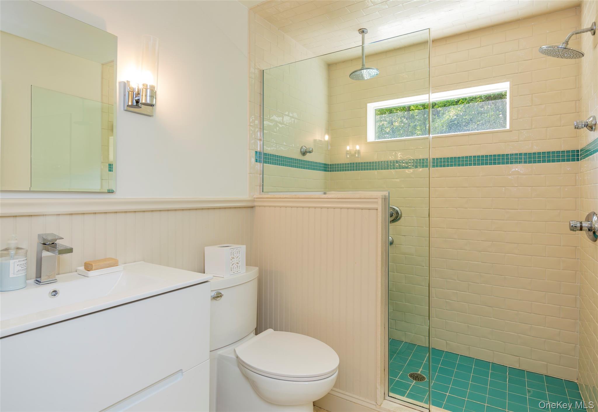652 Noyack Path – For Sale photo 20