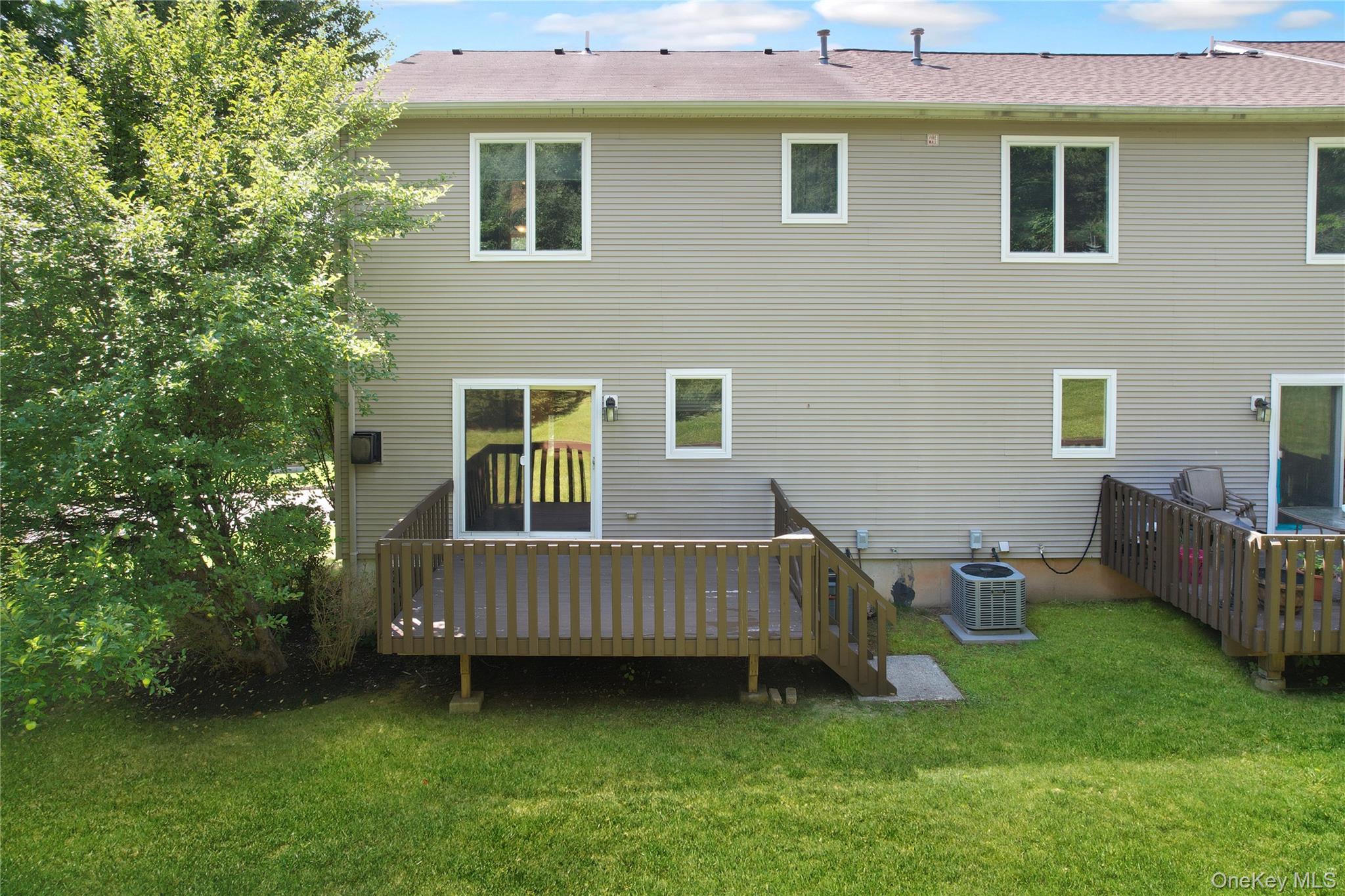 53 Leif Boulevard – For Sale photo 2