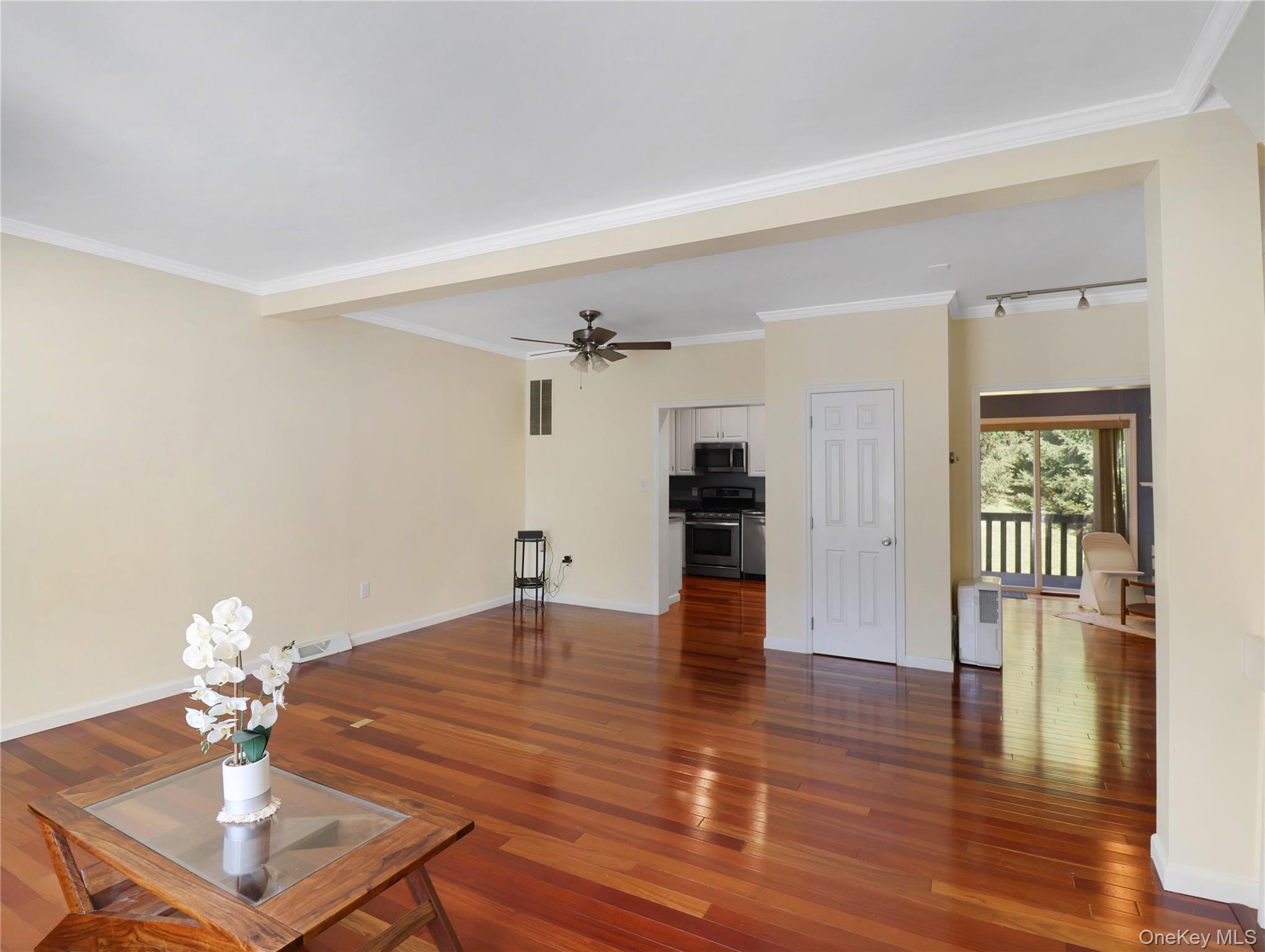 53 Leif Boulevard – For Sale photo 9