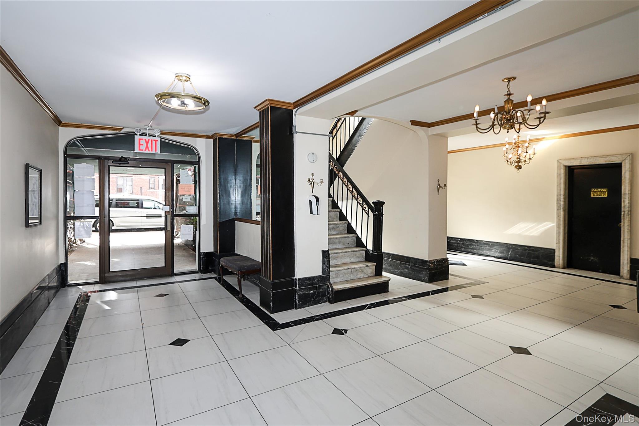 11525 Metropolitan Avenue, Unit 233 photo 2