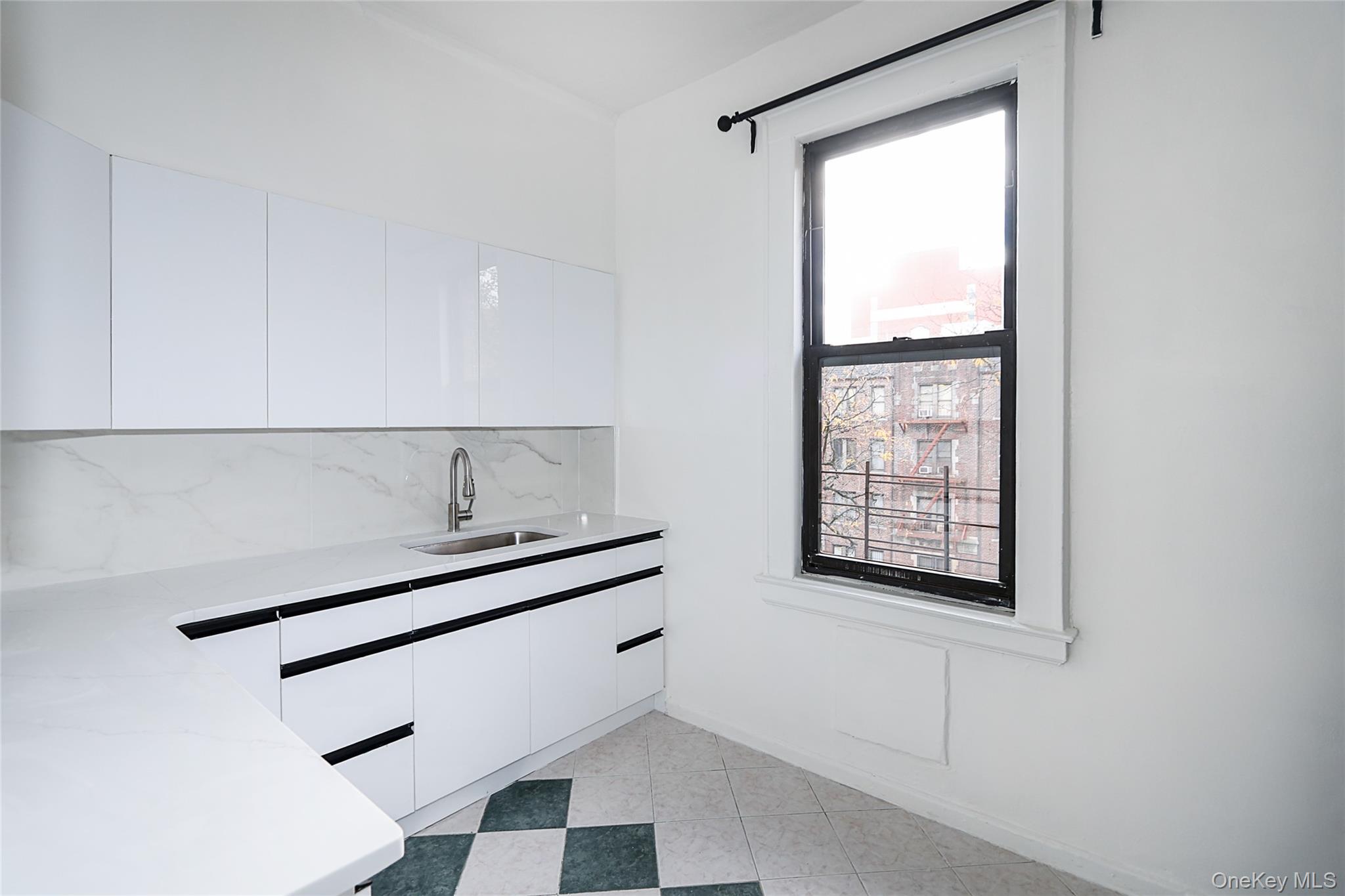 11525 Metropolitan Avenue, Unit 233 photo 7