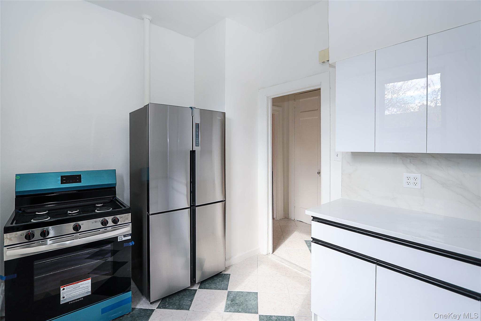 11525 Metropolitan Avenue, Unit 233 photo 10
