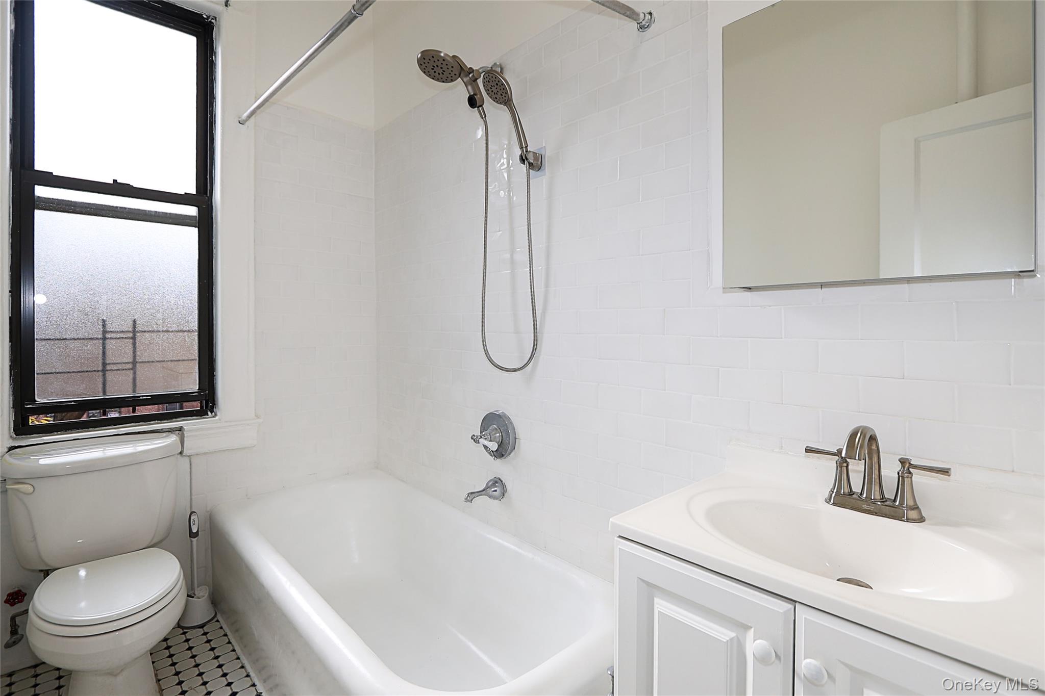 11525 Metropolitan Avenue, Unit 233 photo 16