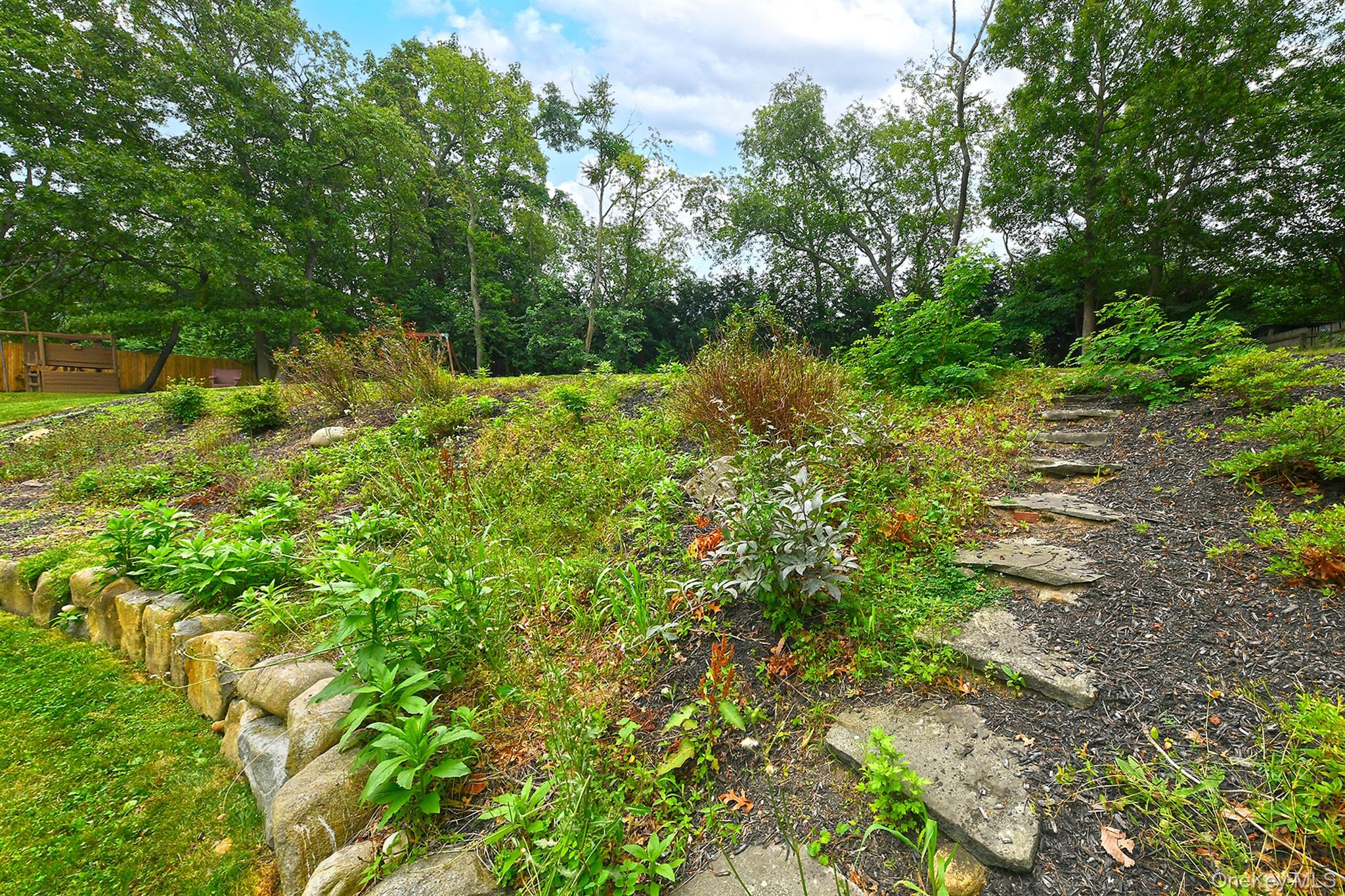 2 Buckingham Meadow Road – For Sale photo 21