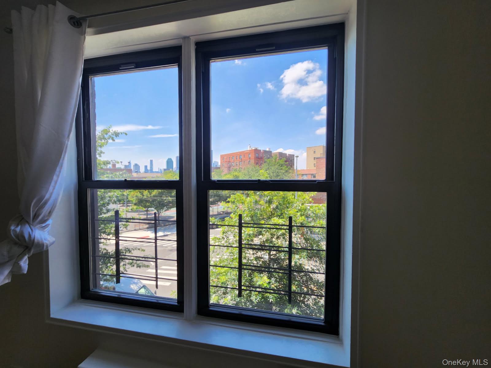 48-21 40th St., Unit 2E photo 3