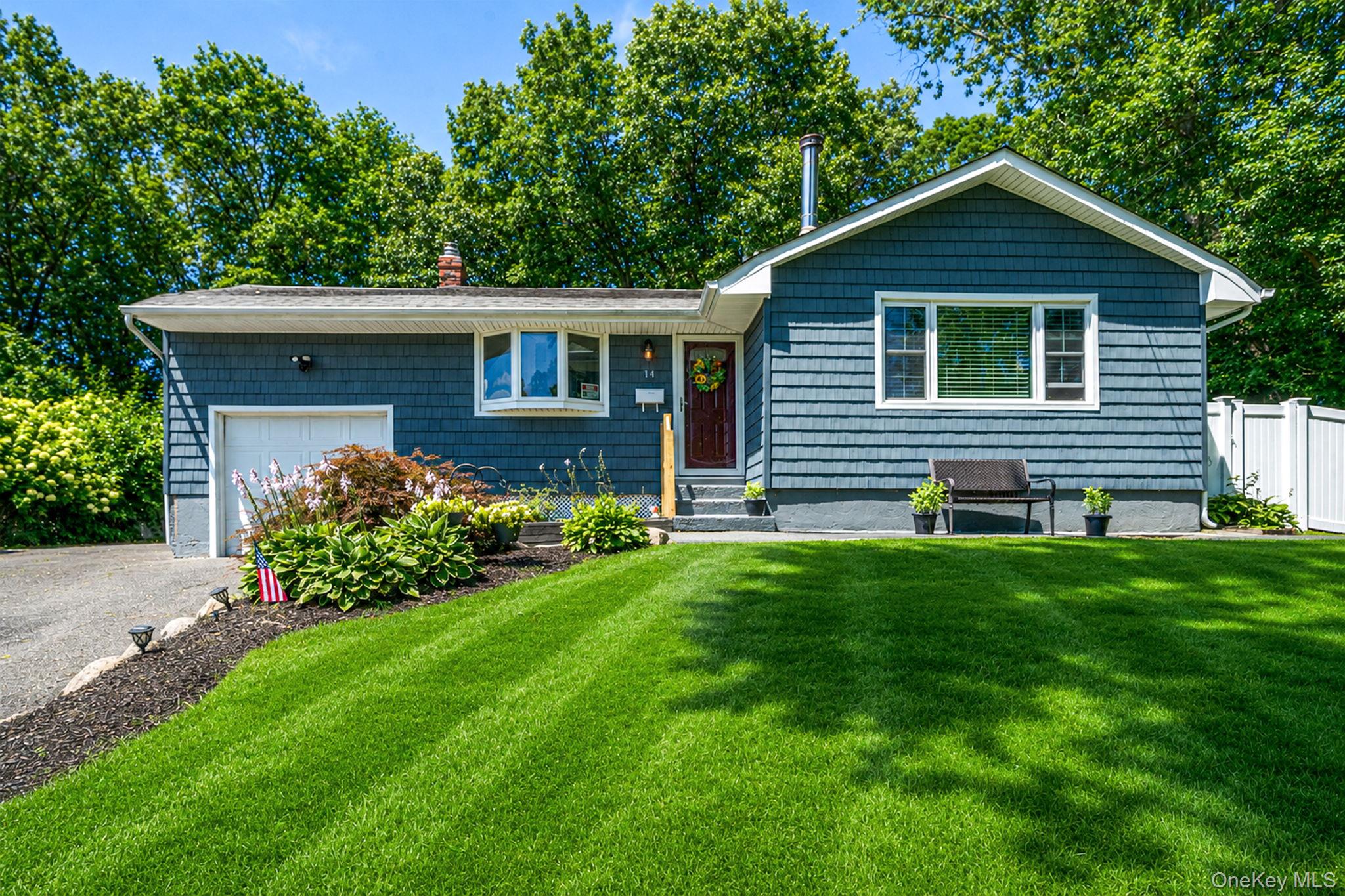 14 Antler Lane – For Sale