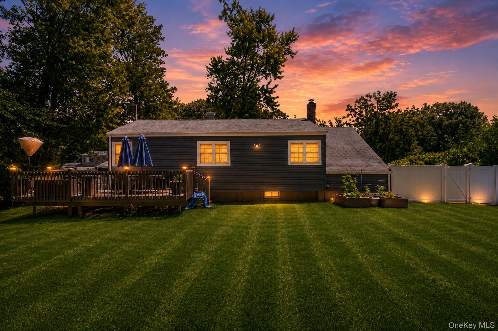 14 Antler Lane – For Sale photo 24