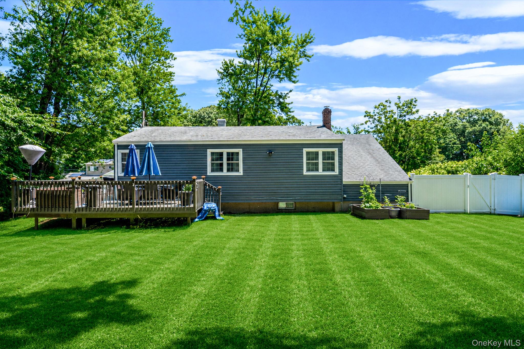 14 Antler Lane – For Sale photo 26