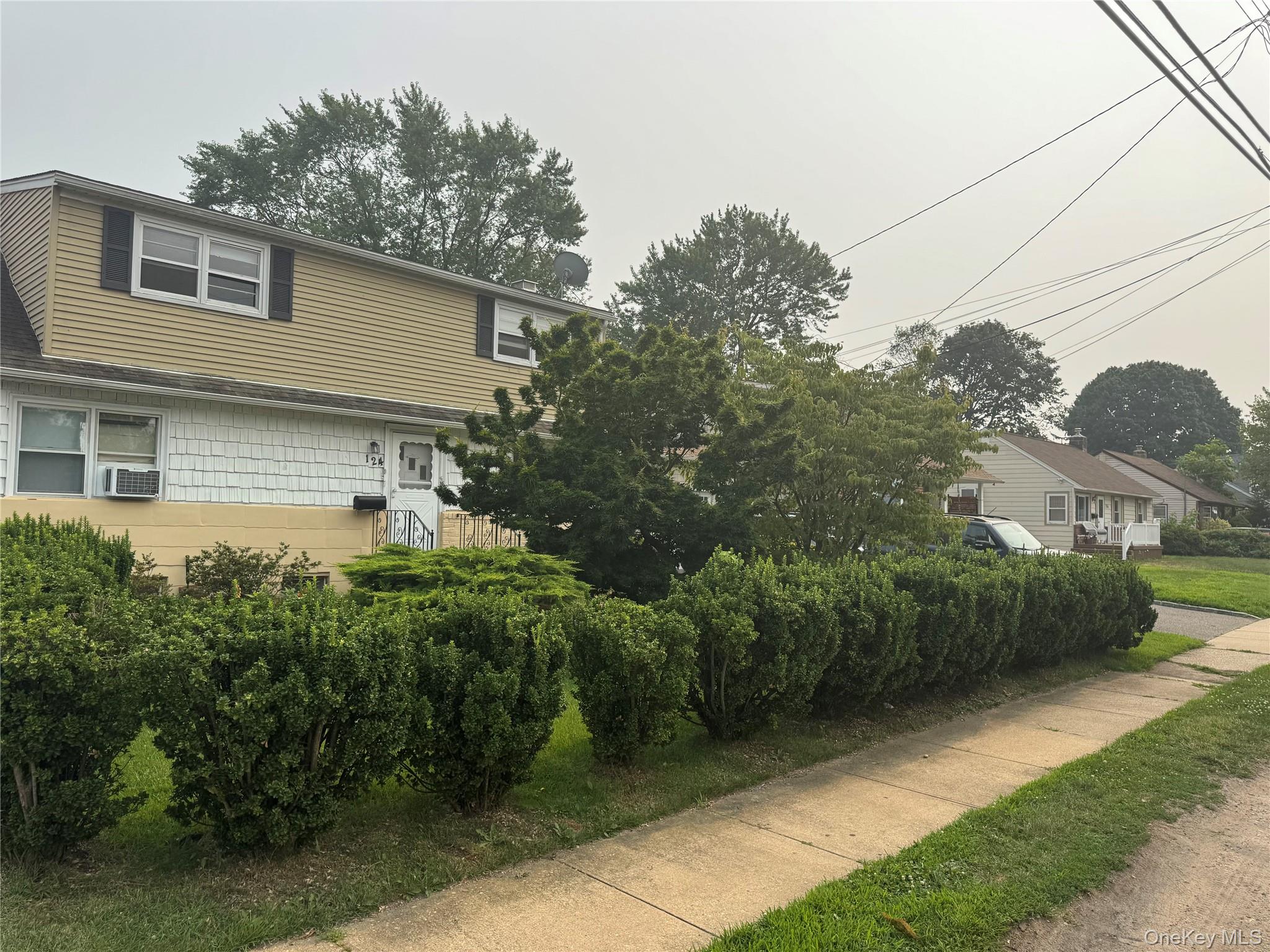 124 Parkdale Drive – For Rent photo 29