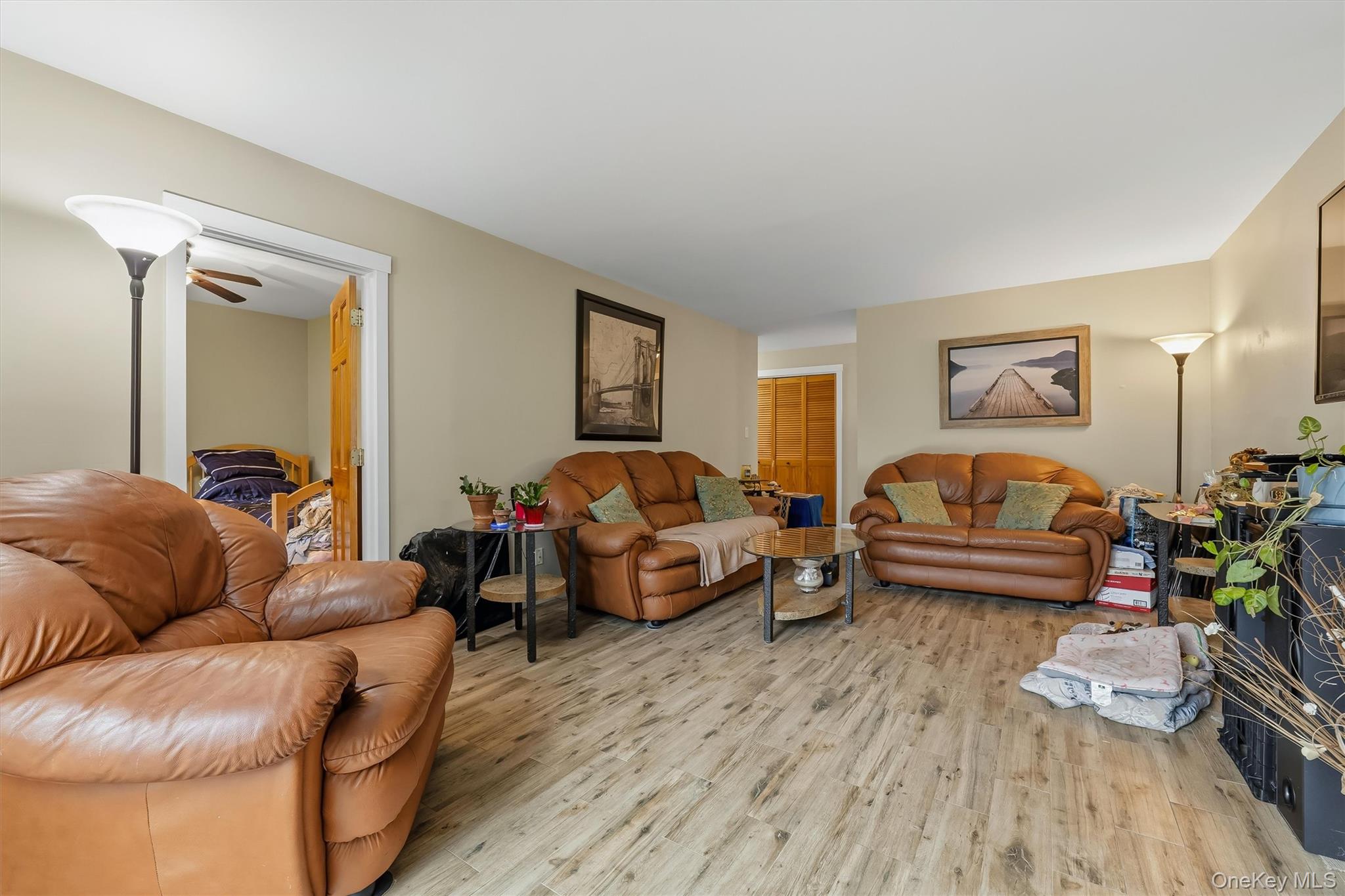1 Kings Court, Unit A photo 9