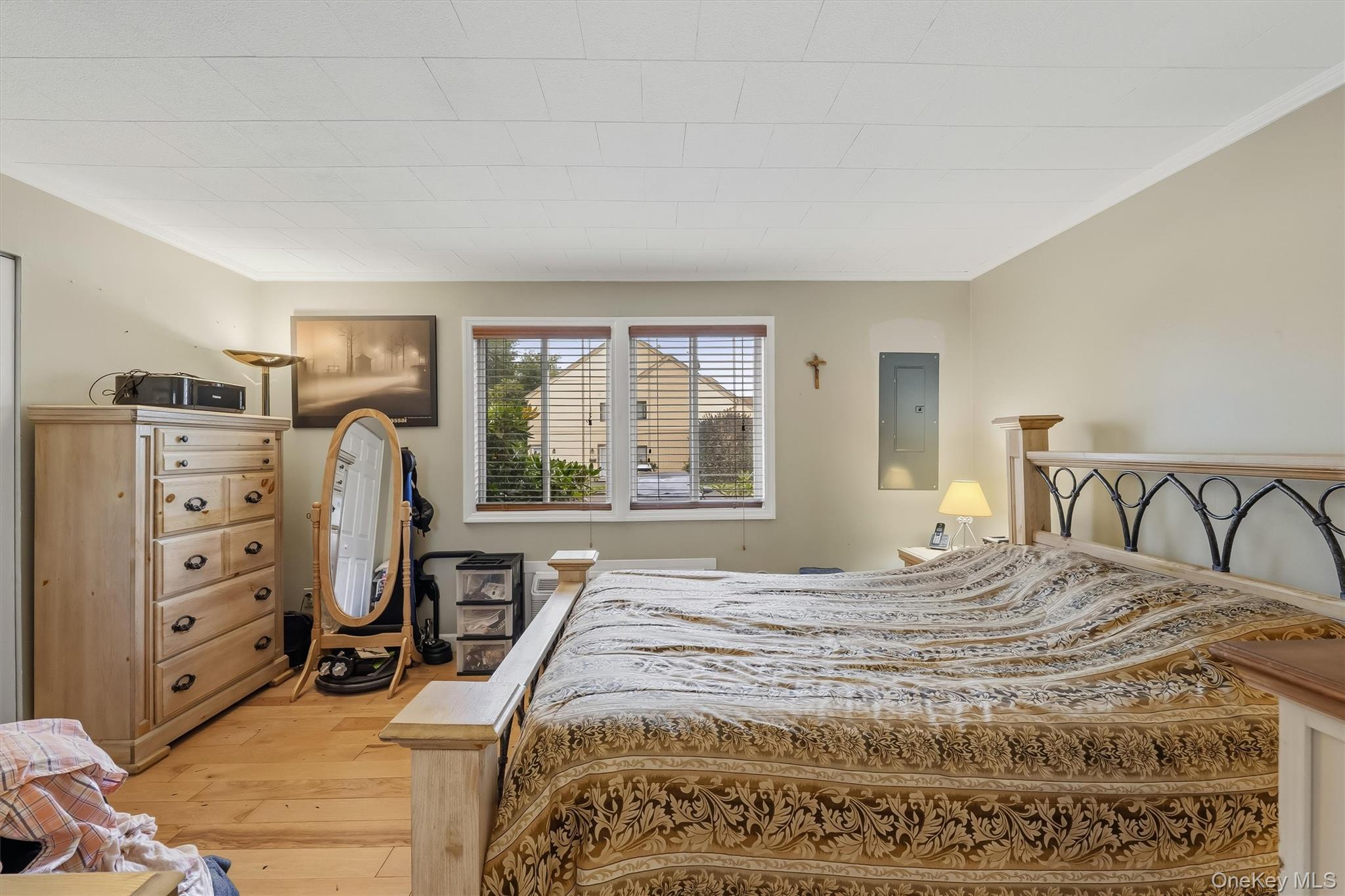 1 Kings Court, Unit A photo 7