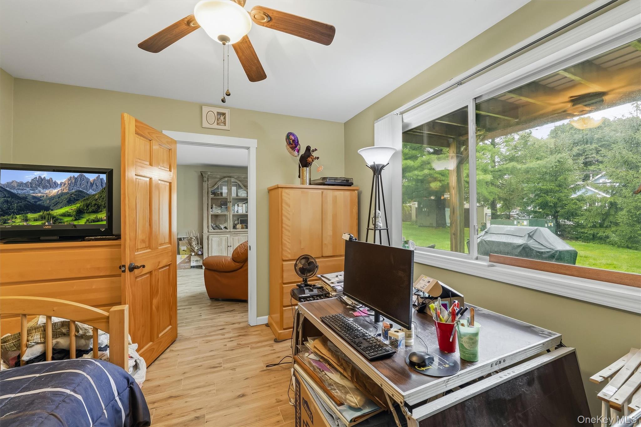 1 Kings Court, Unit A photo 10