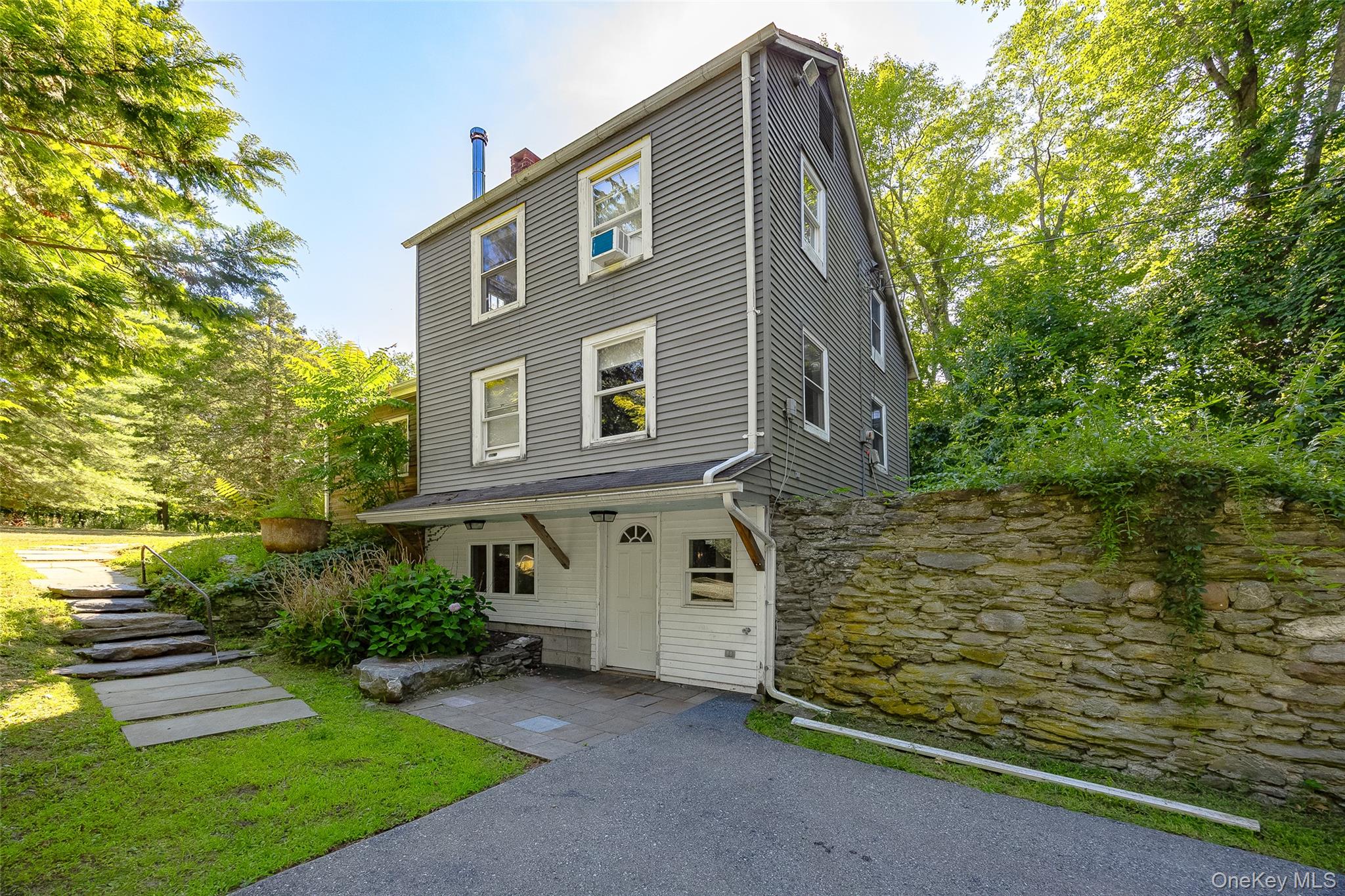 1486 Route 55 – For Sale