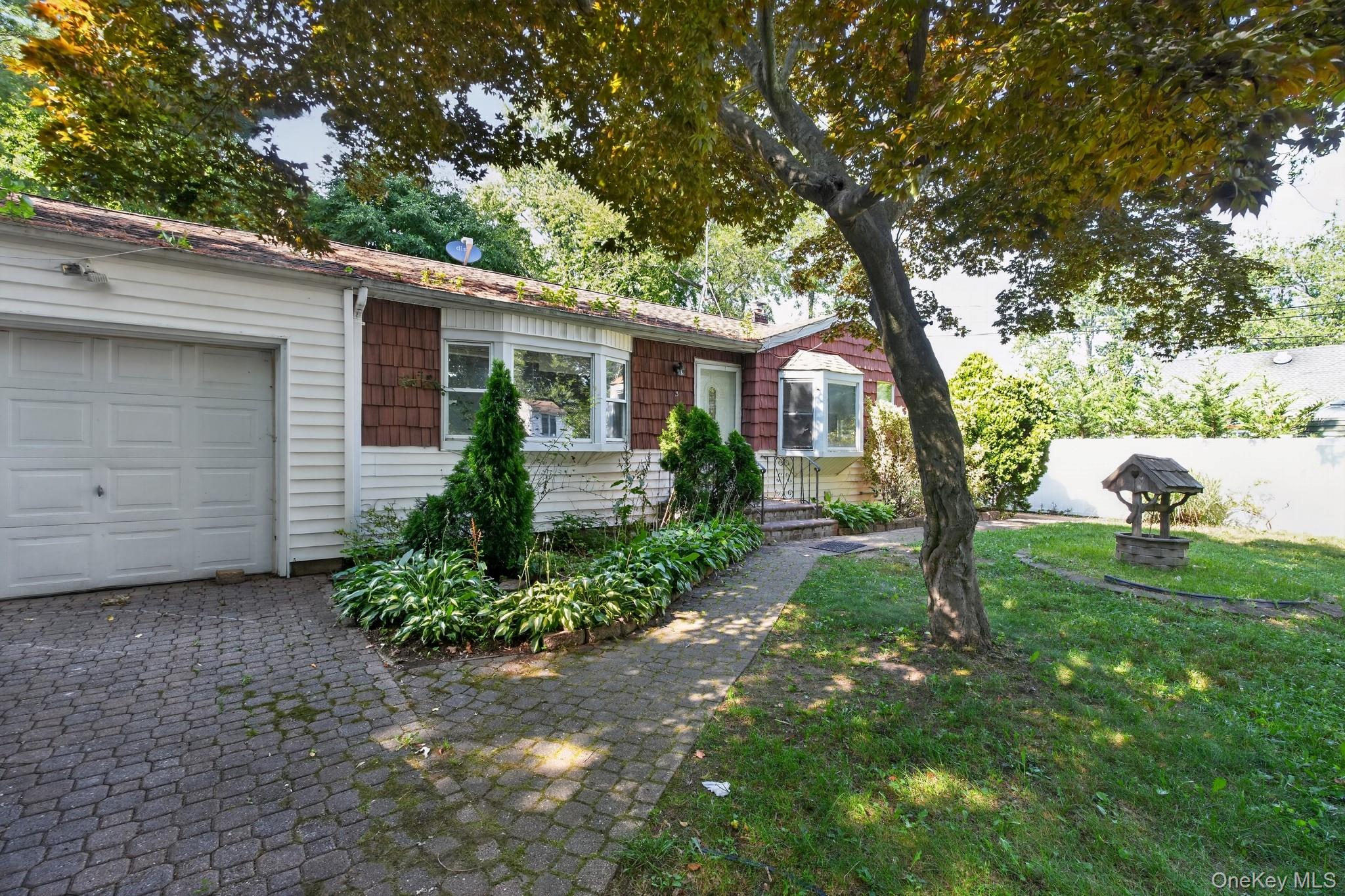 3 Hickory Place – For Sale photo 3