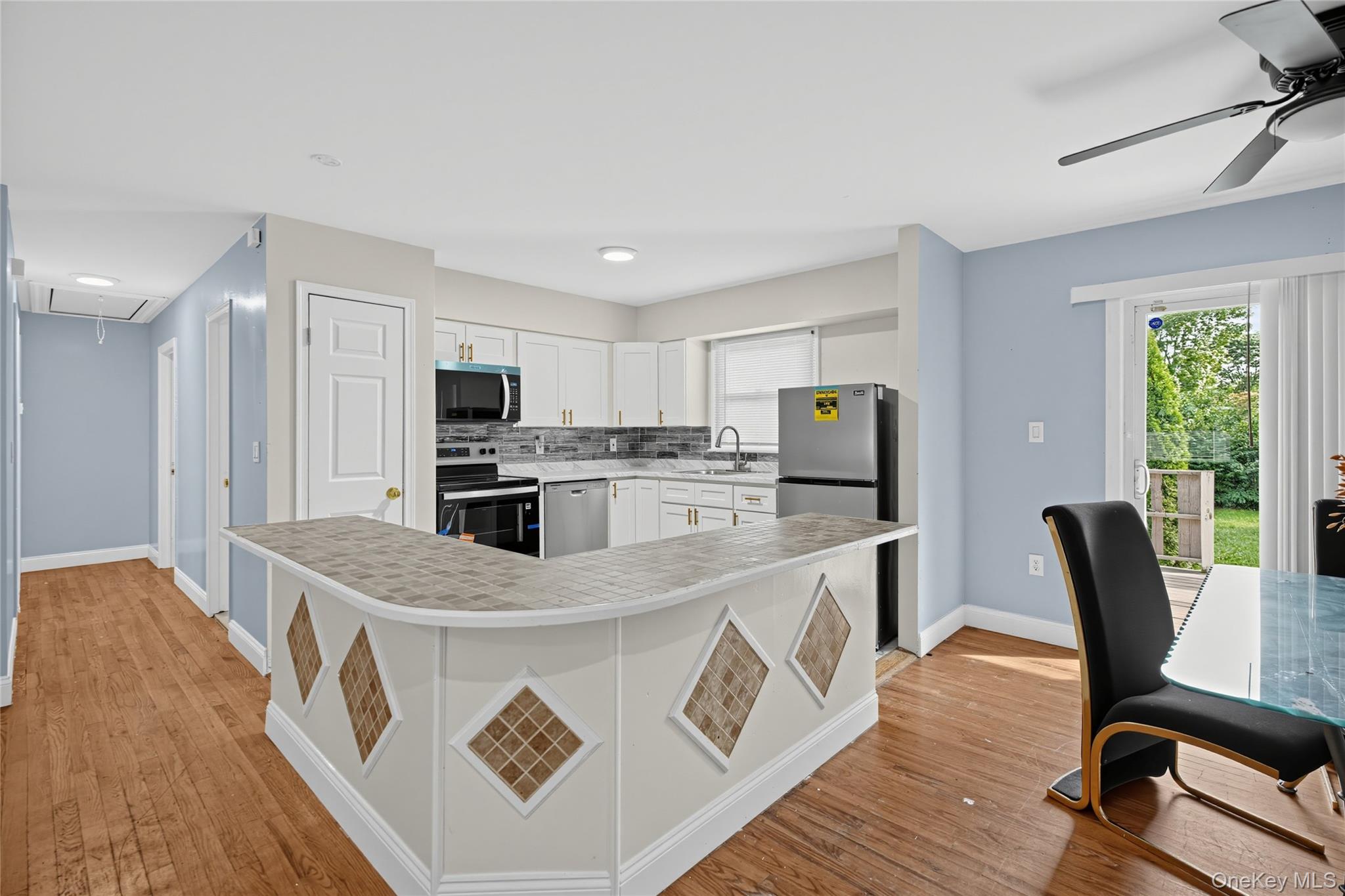 182 New York Avenue – For Sale photo 14