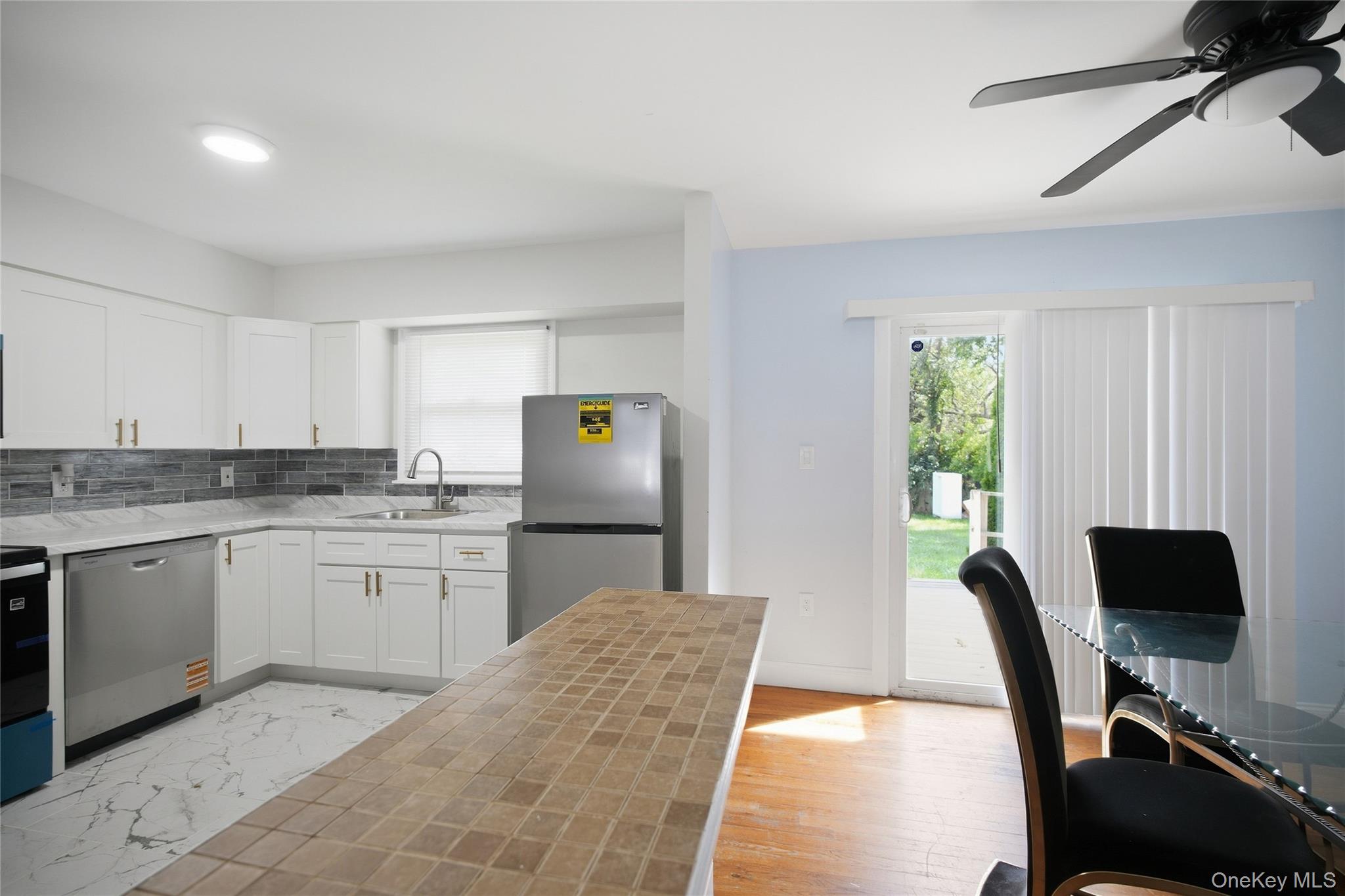 182 New York Avenue – For Sale photo 11