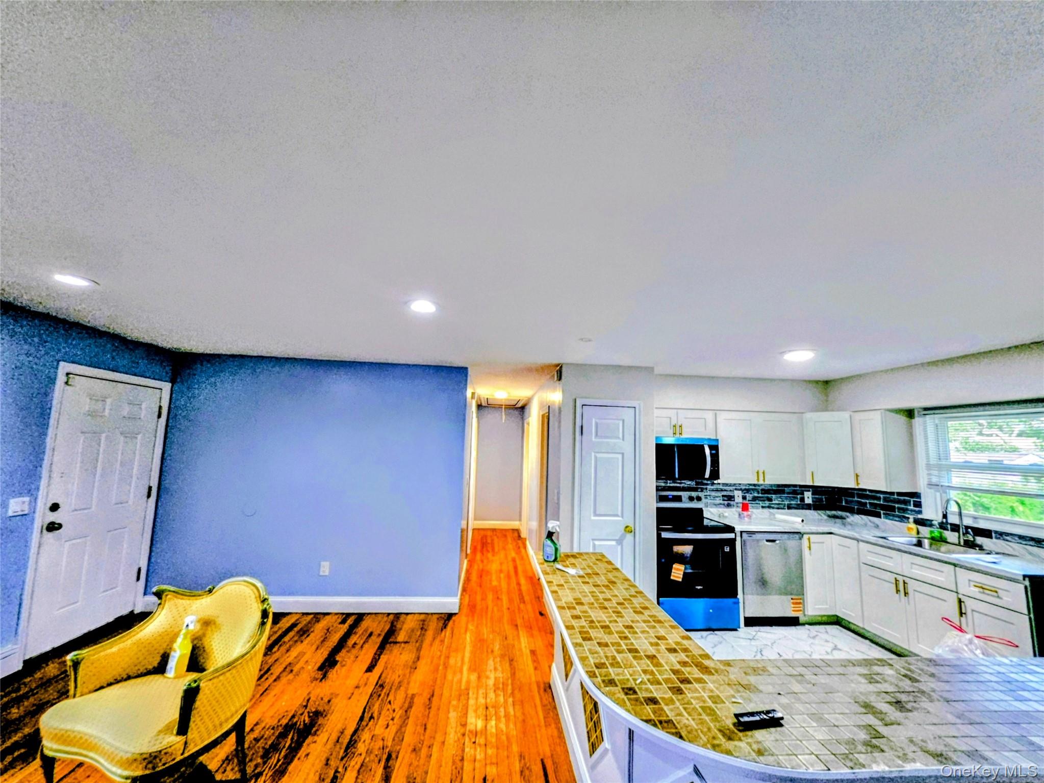 182 New York Avenue – For Sale photo 20