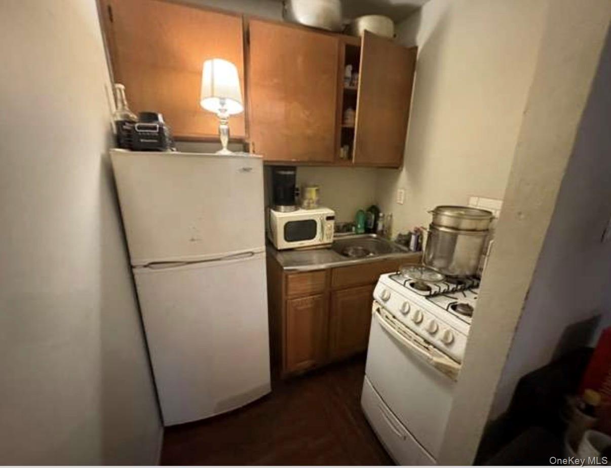 14 E 127th Street – For Sale photo 11