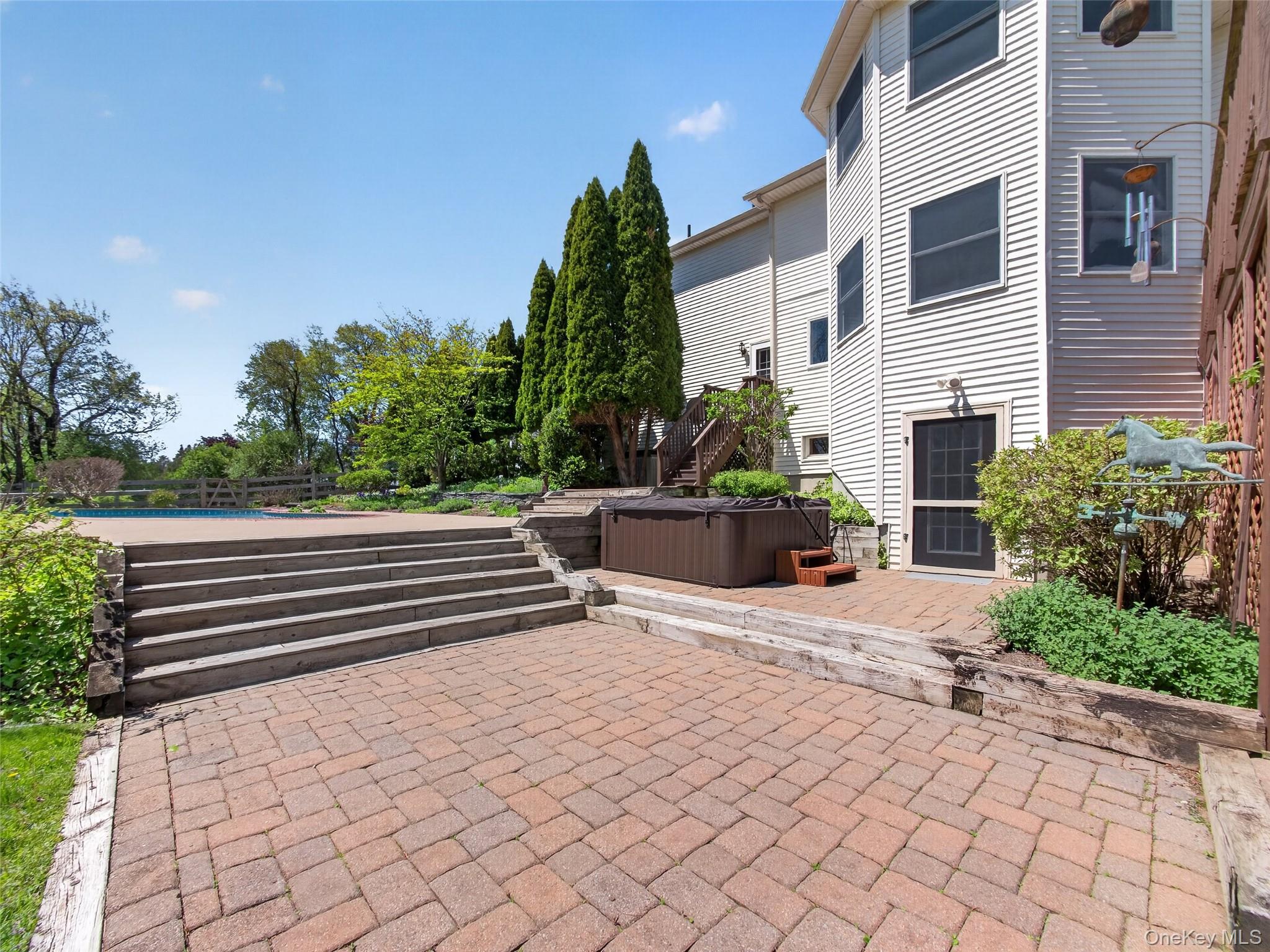 18 Almond Tree Lane – For Sale photo 43