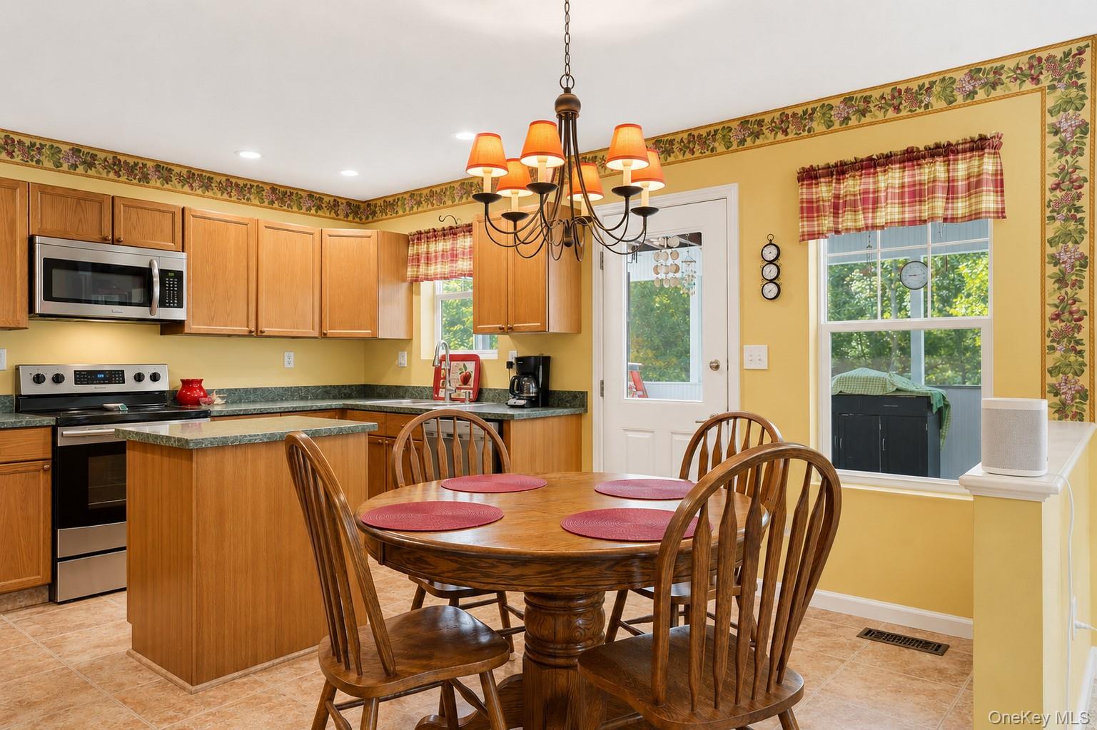 48 Reynolds Road – For Sale photo 13
