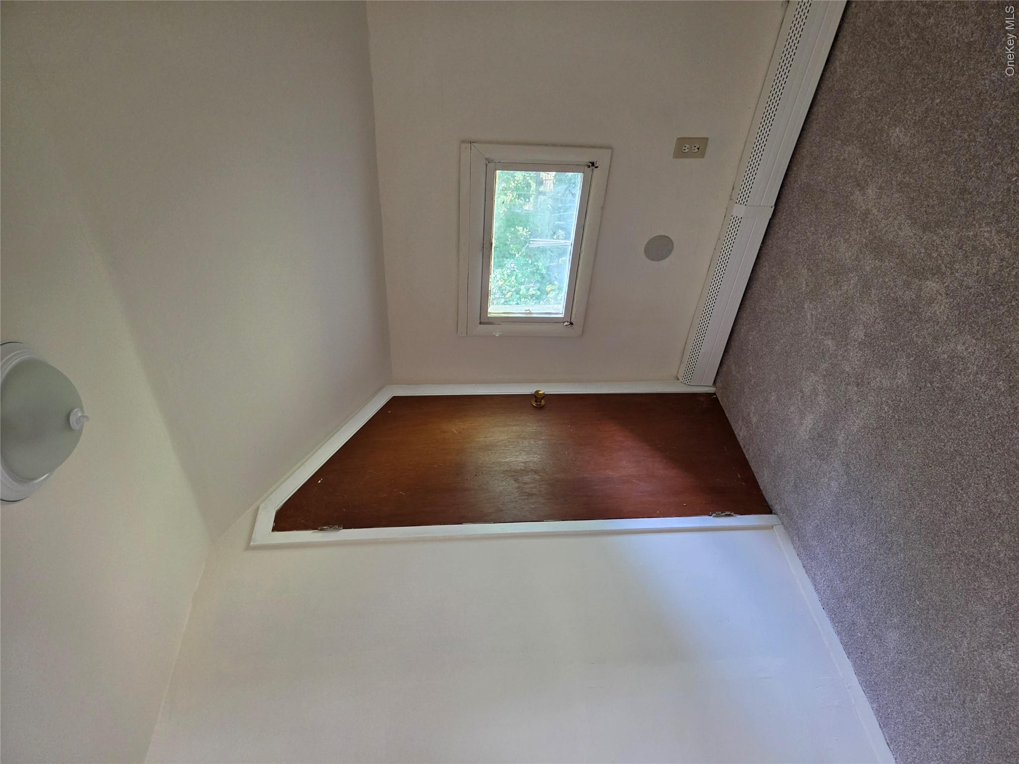 119 W. Railroad Ave. W 119 W. Railroad Ave. – For Rent photo 6