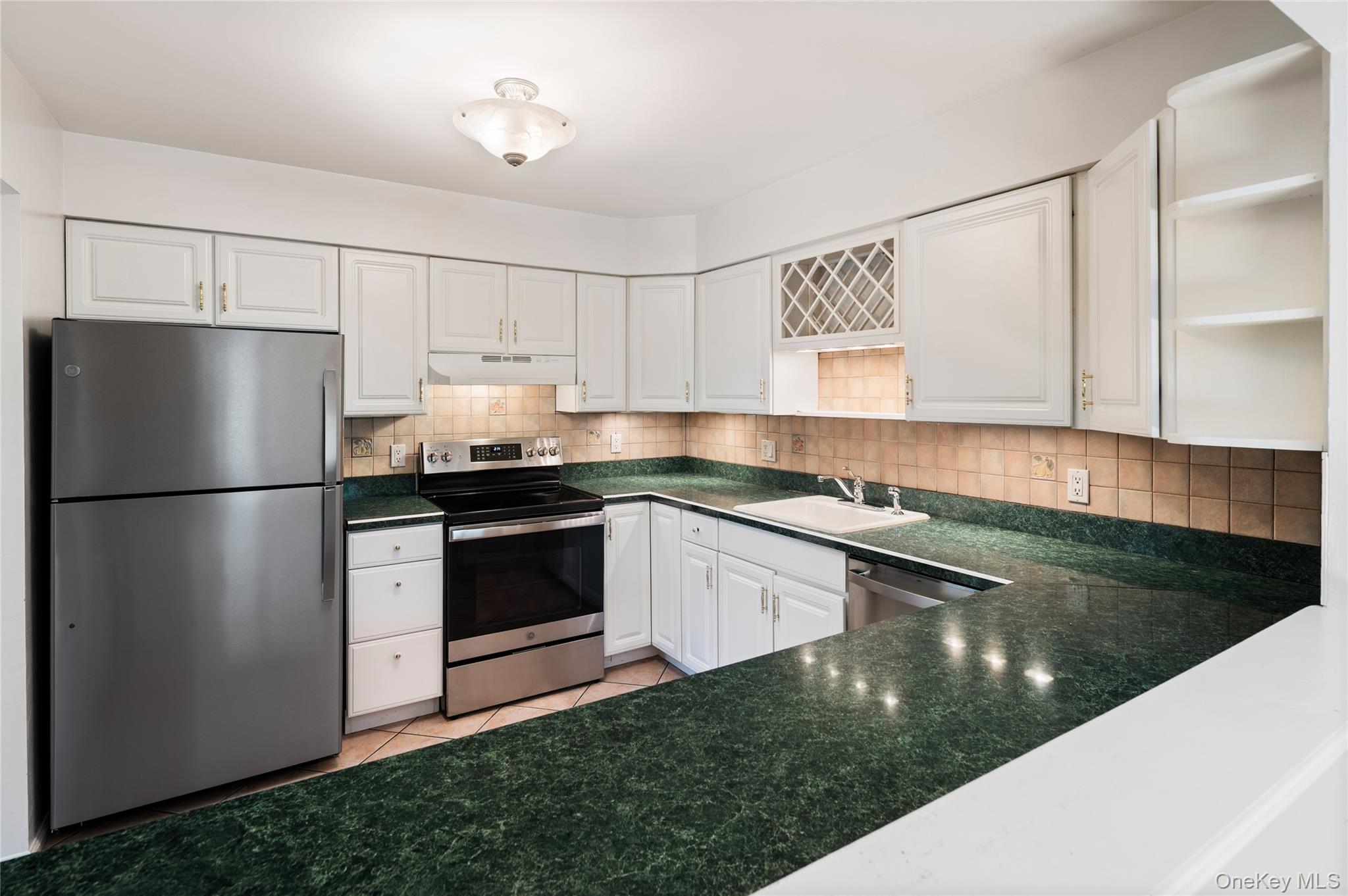 1804 Regent Drive – For Sale photo 10
