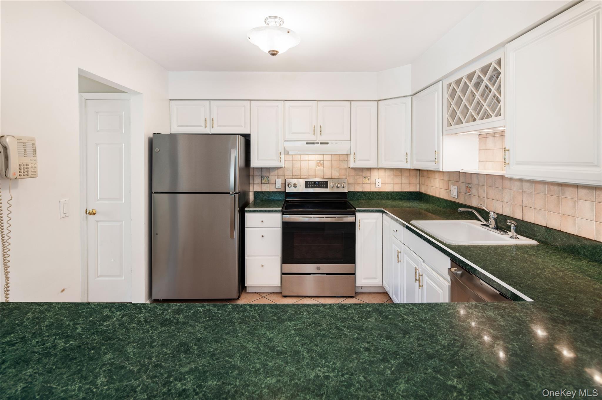 1804 Regent Drive – For Sale photo 9