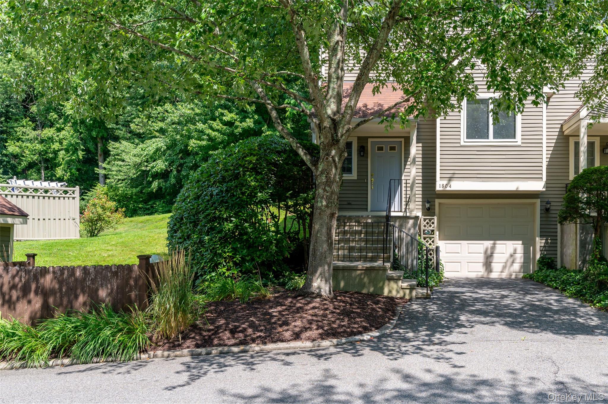 1804 Regent Drive – For Sale