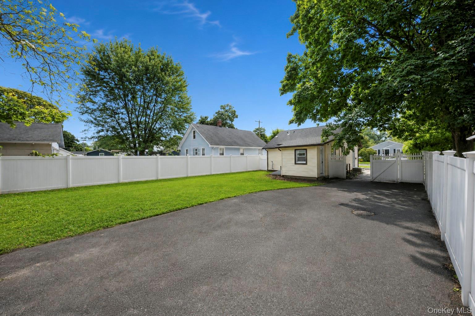 31 Oakland Avenue – For Sale photo 10
