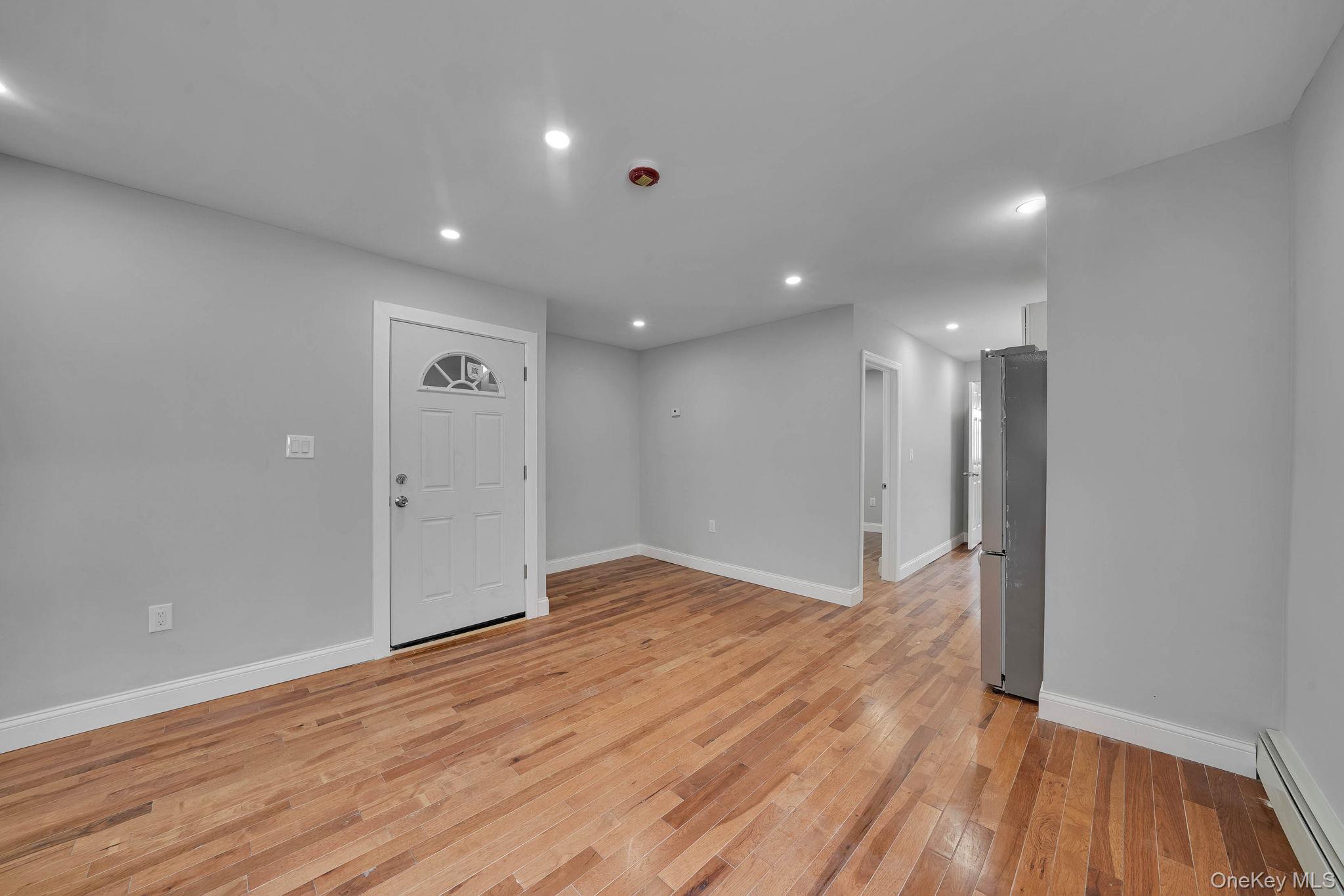9217 92nd Street – For Sale photo 9