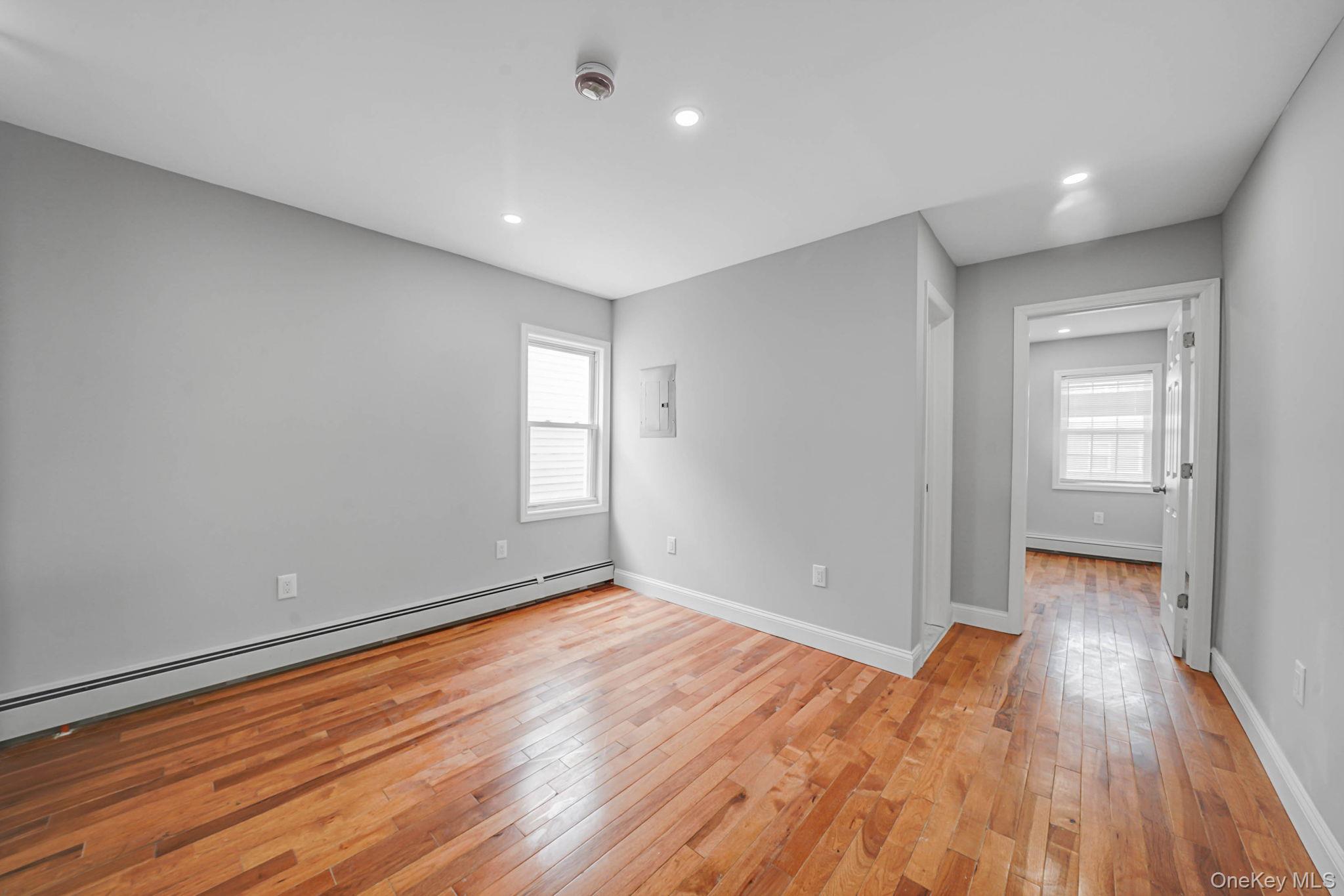 9217 92nd Street – For Sale photo 7