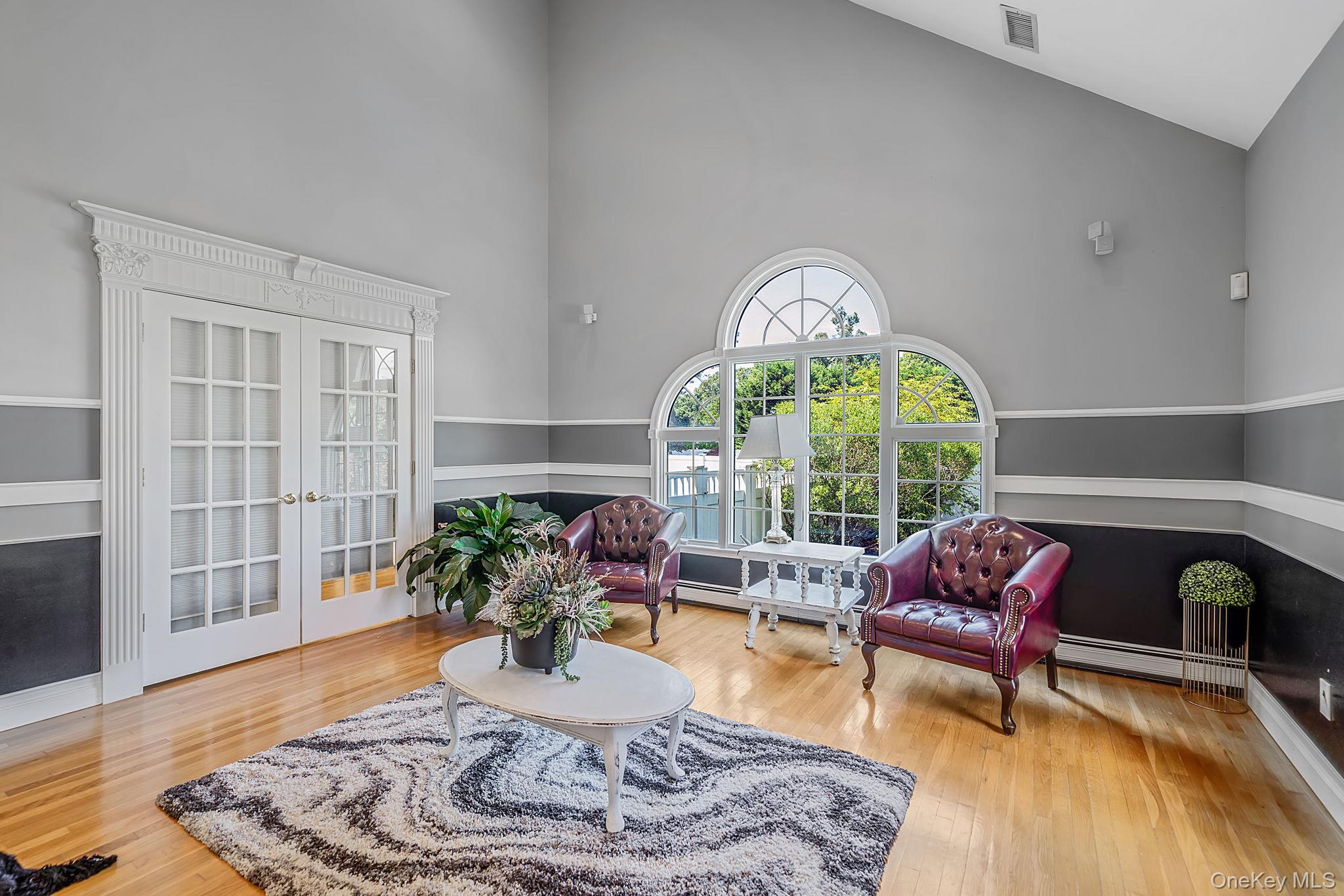 2 Hamilton Place – For Sale photo 14
