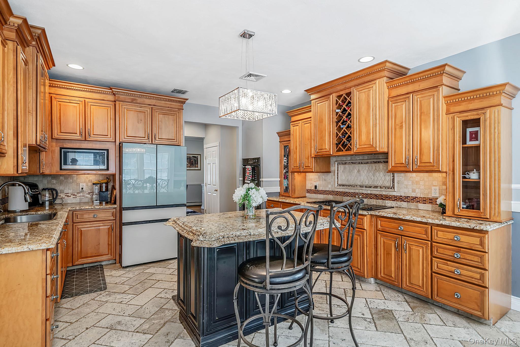 2 Hamilton Place – For Sale photo 19