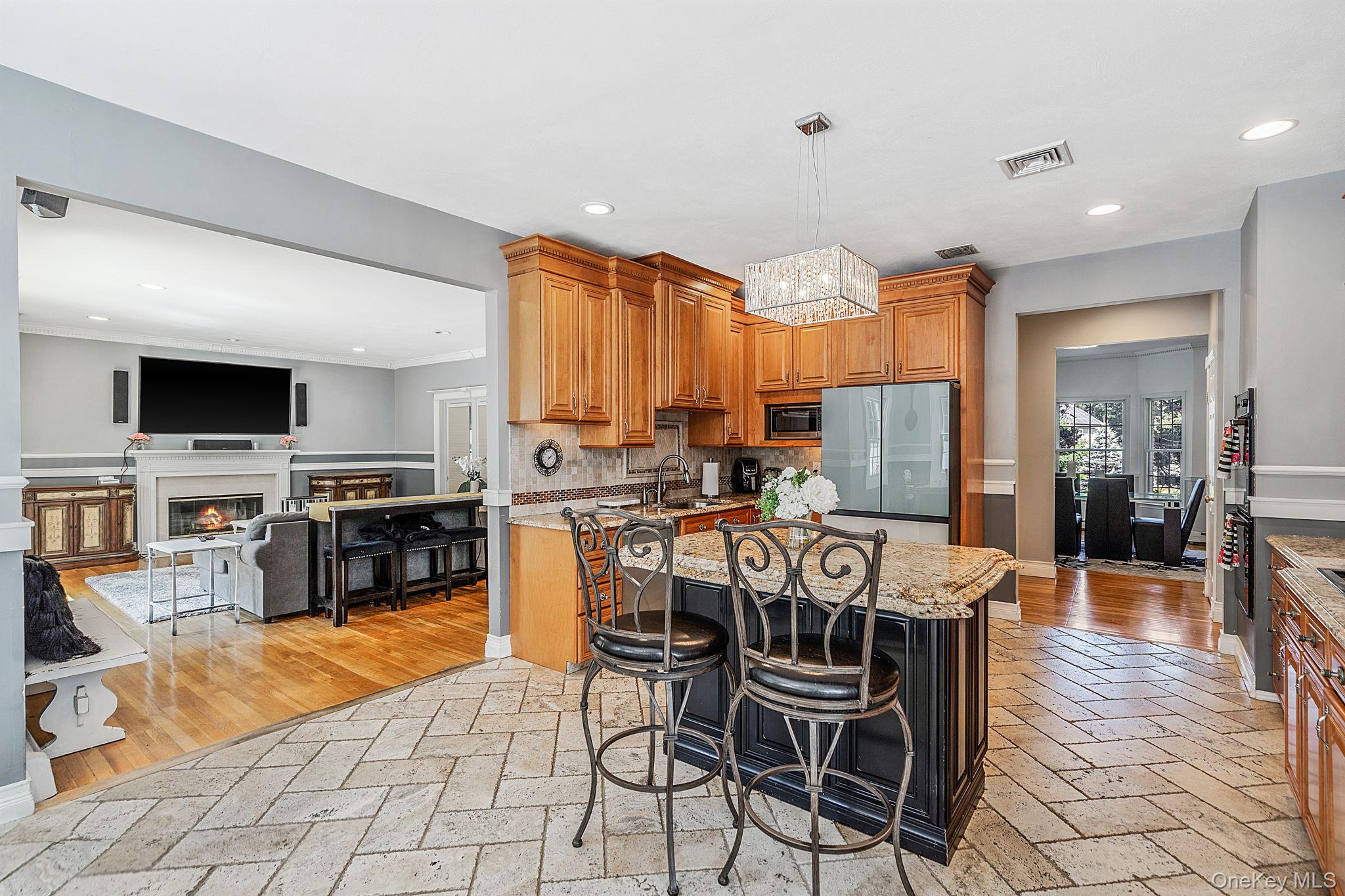 2 Hamilton Place – For Sale photo 20