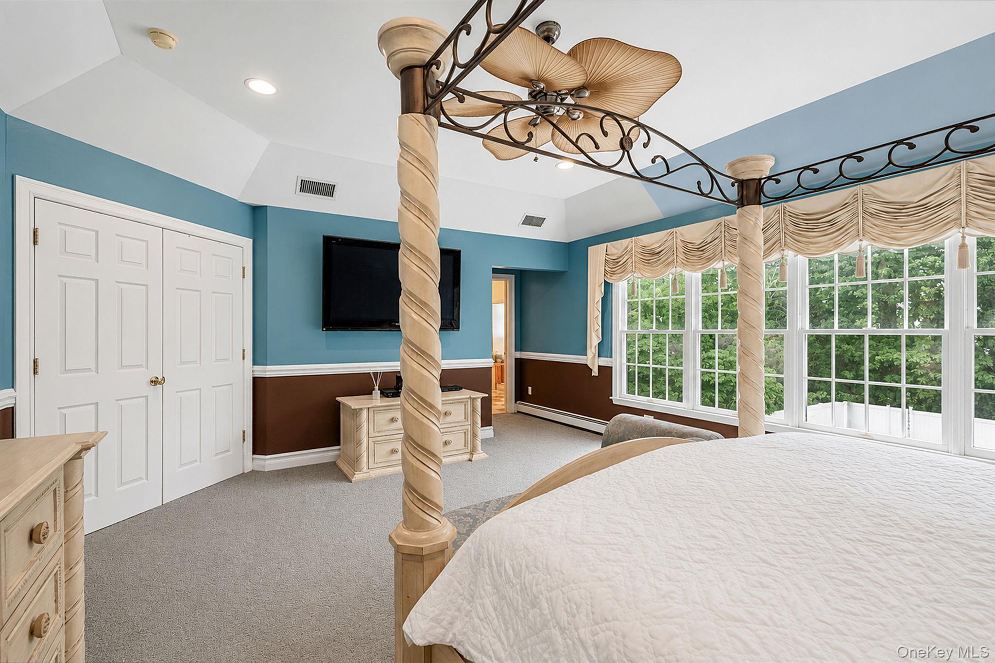 2 Hamilton Place – For Sale photo 40