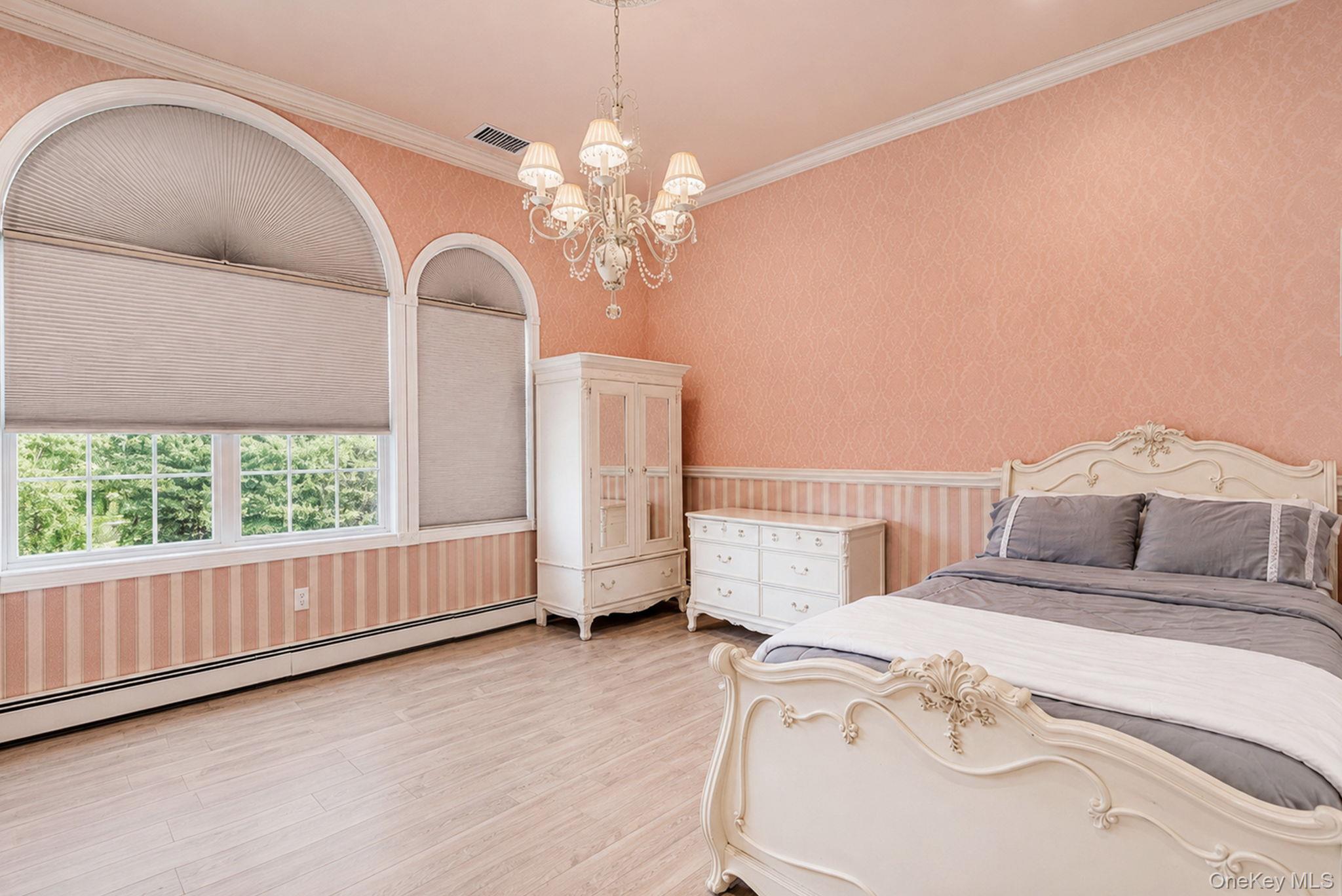 2 Hamilton Place – For Sale photo 30