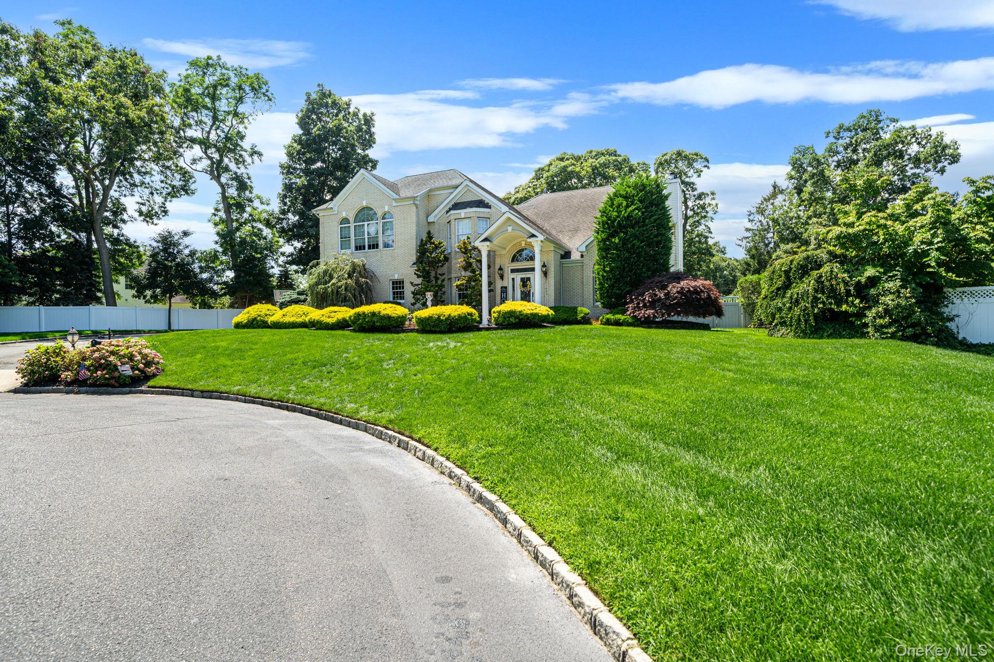 2 Hamilton Place – For Sale photo 6