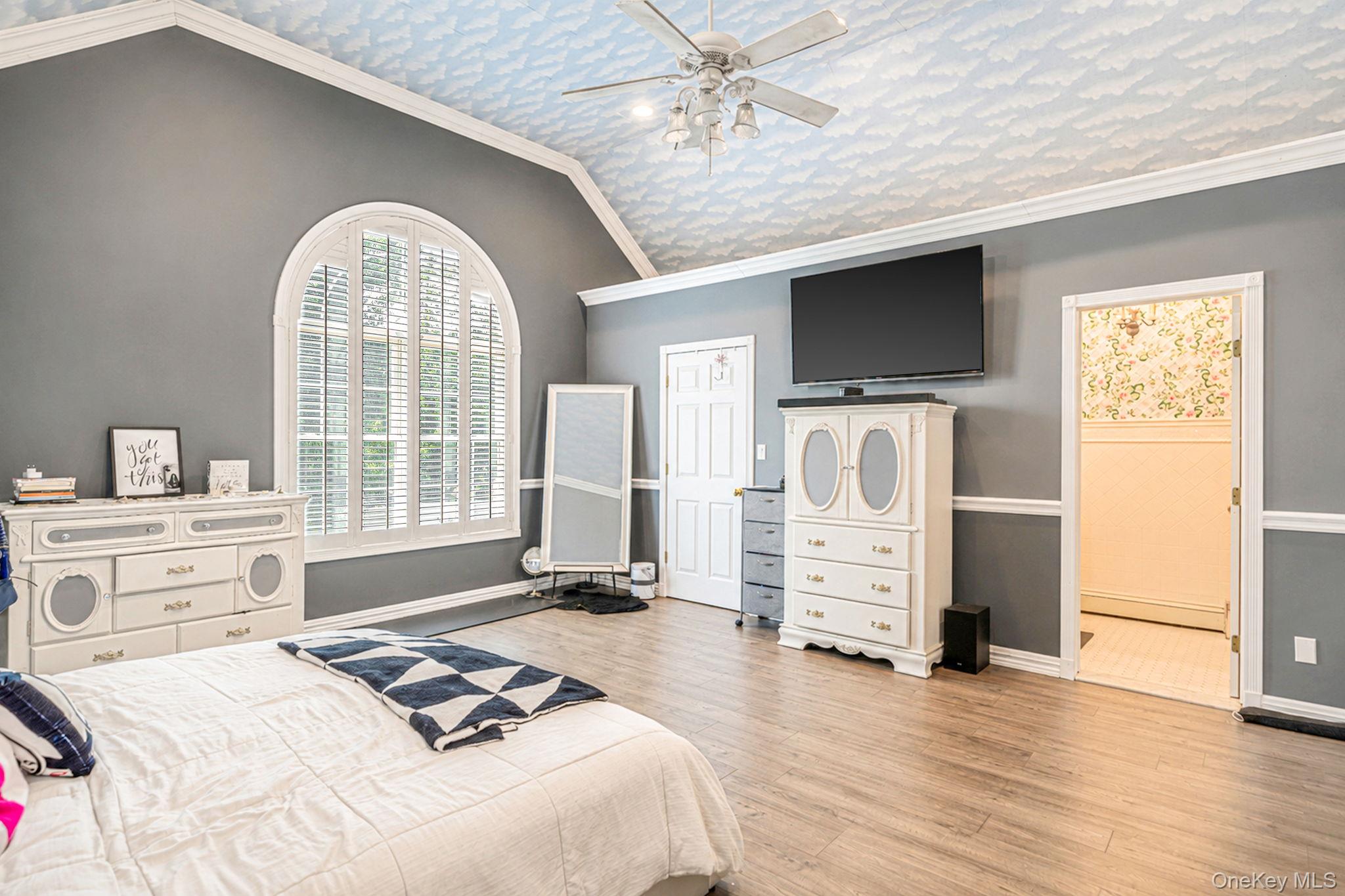 2 Hamilton Place – For Sale photo 28