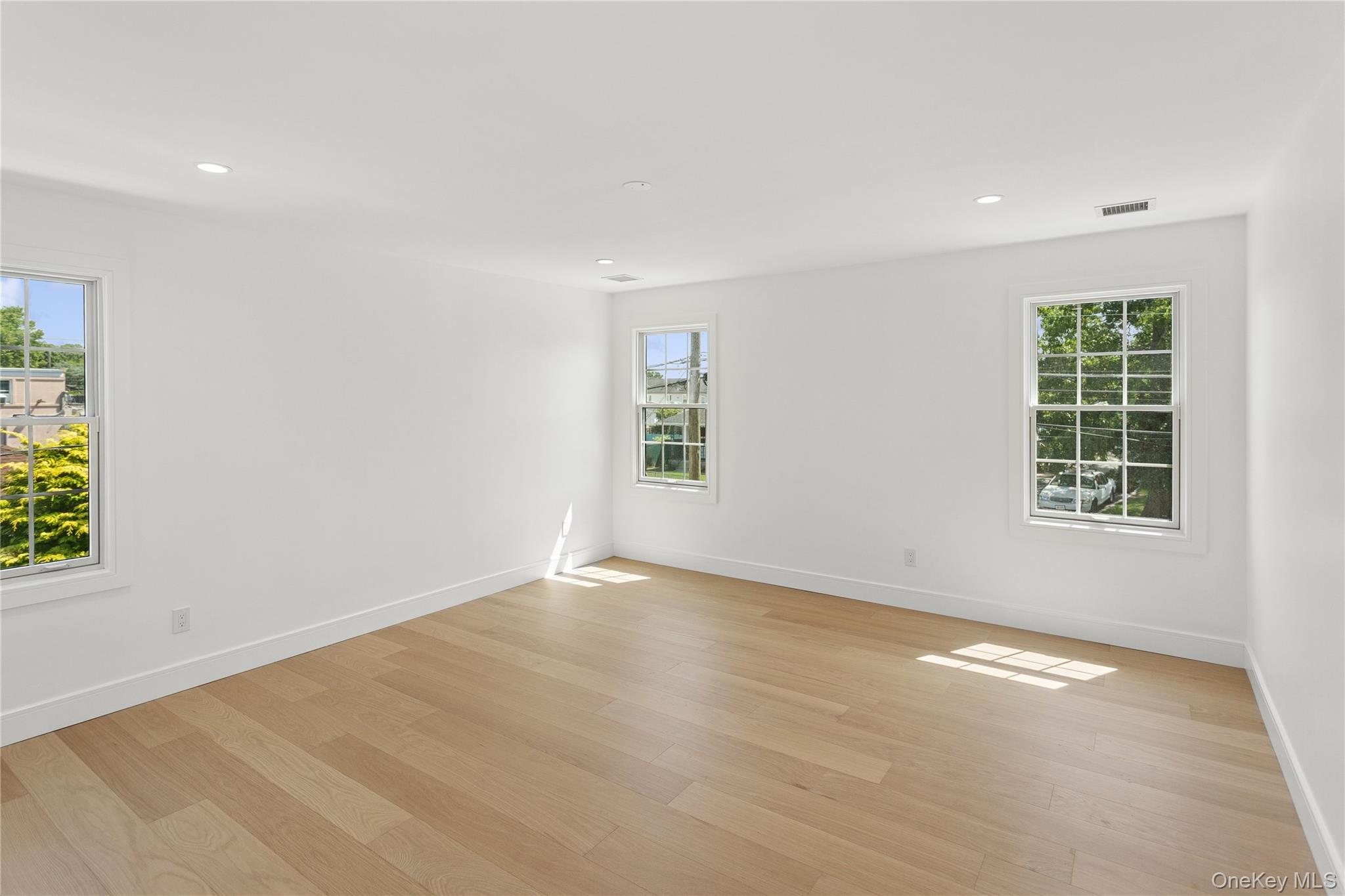 1222 Powell Avenue – For Sale photo 26