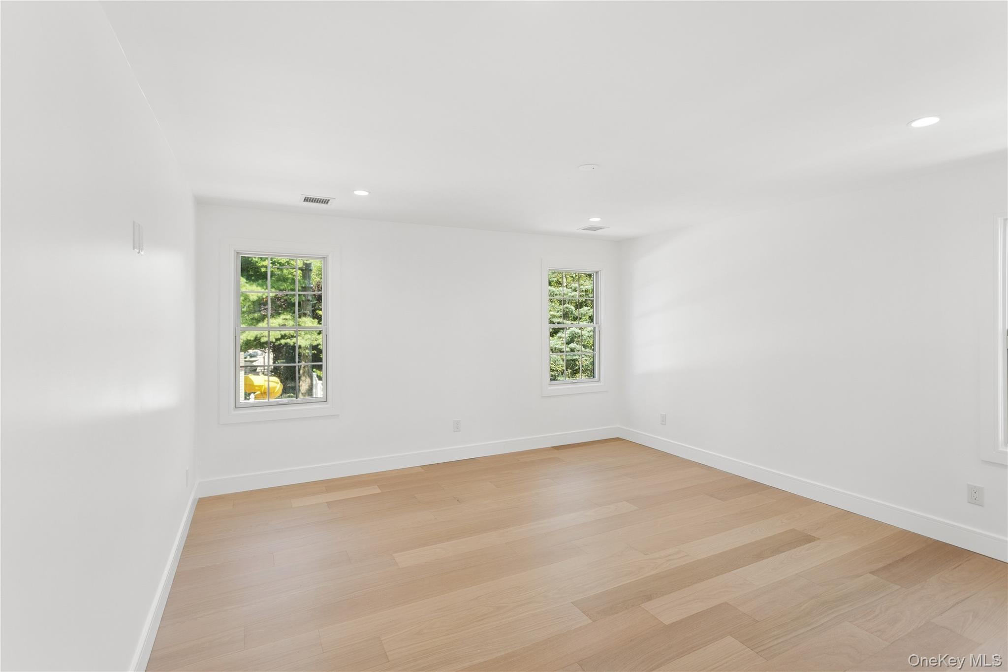 1222 Powell Avenue – For Sale photo 28
