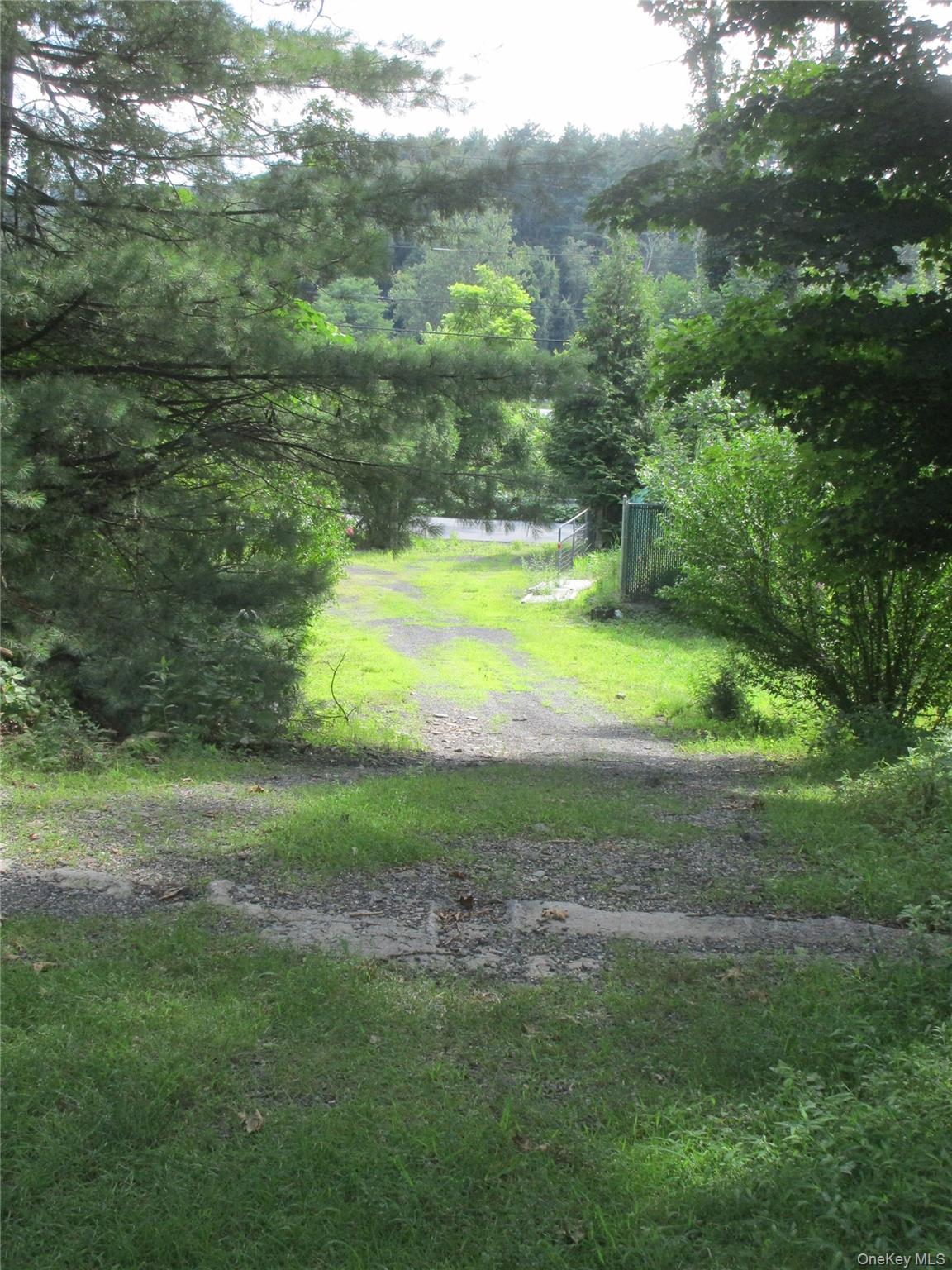 56 Sleepy Hollow Road – For Sale photo 27