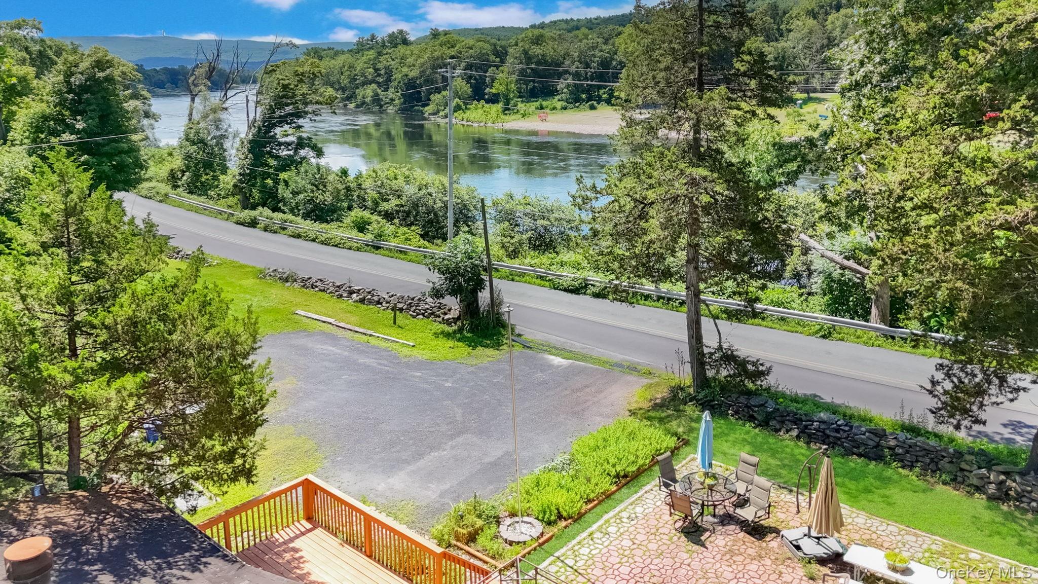 56 Sleepy Hollow Road – For Sale photo 4